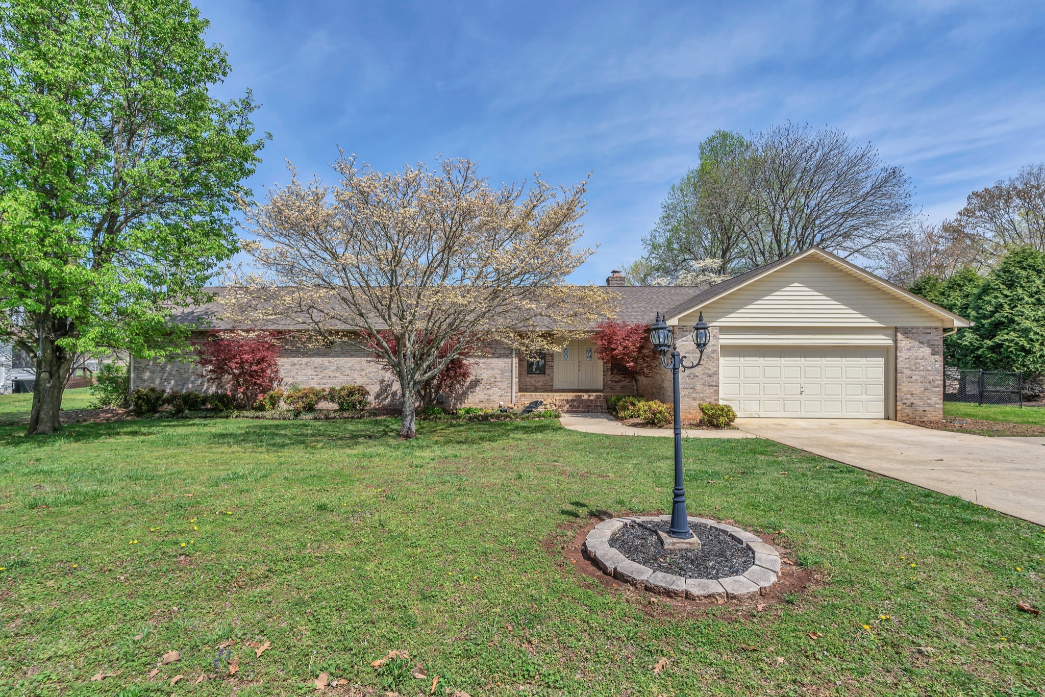 423 Shasteen Bend Dr Property Photo 43