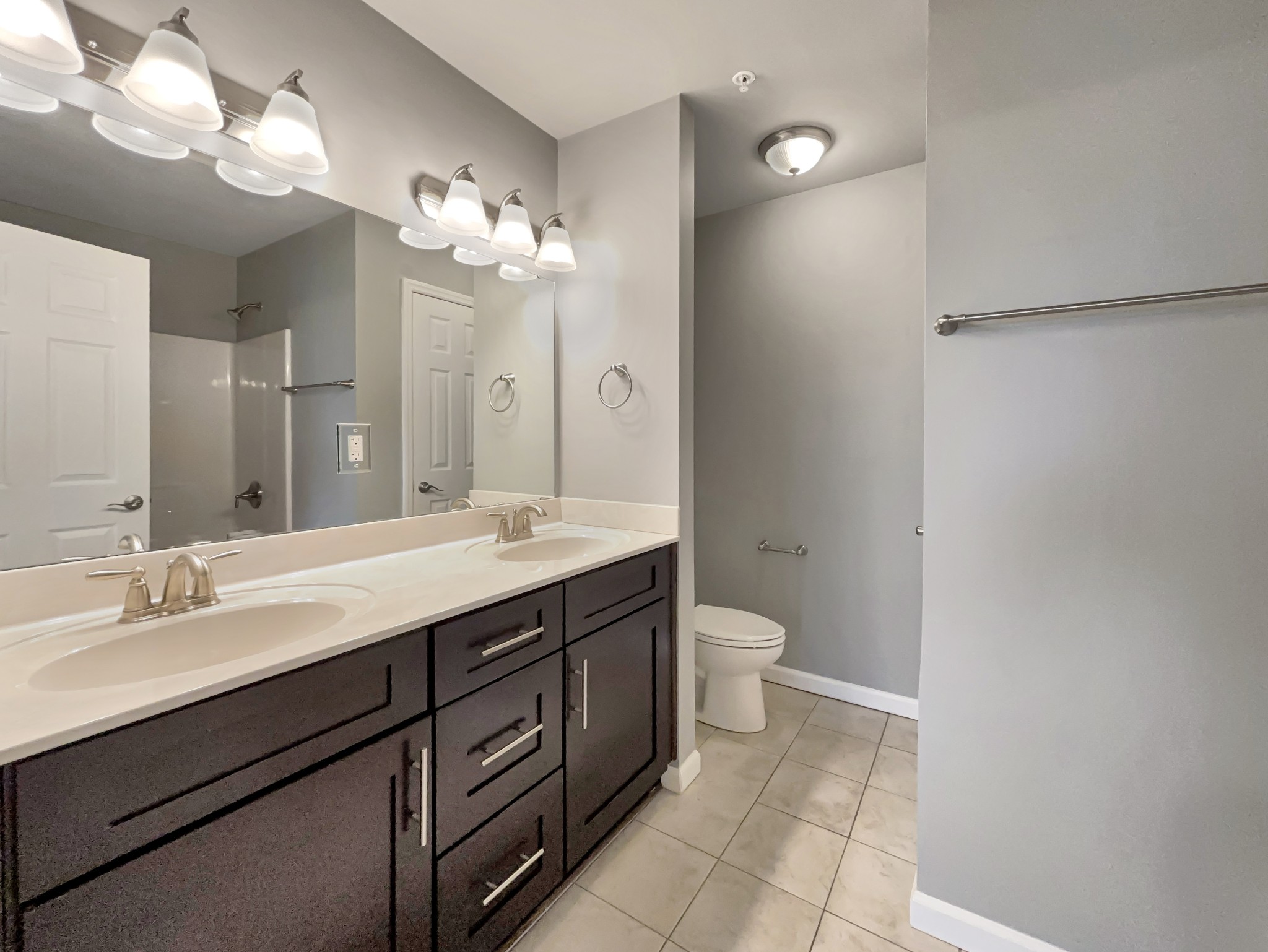 600 Villa Pl Property Photo 7