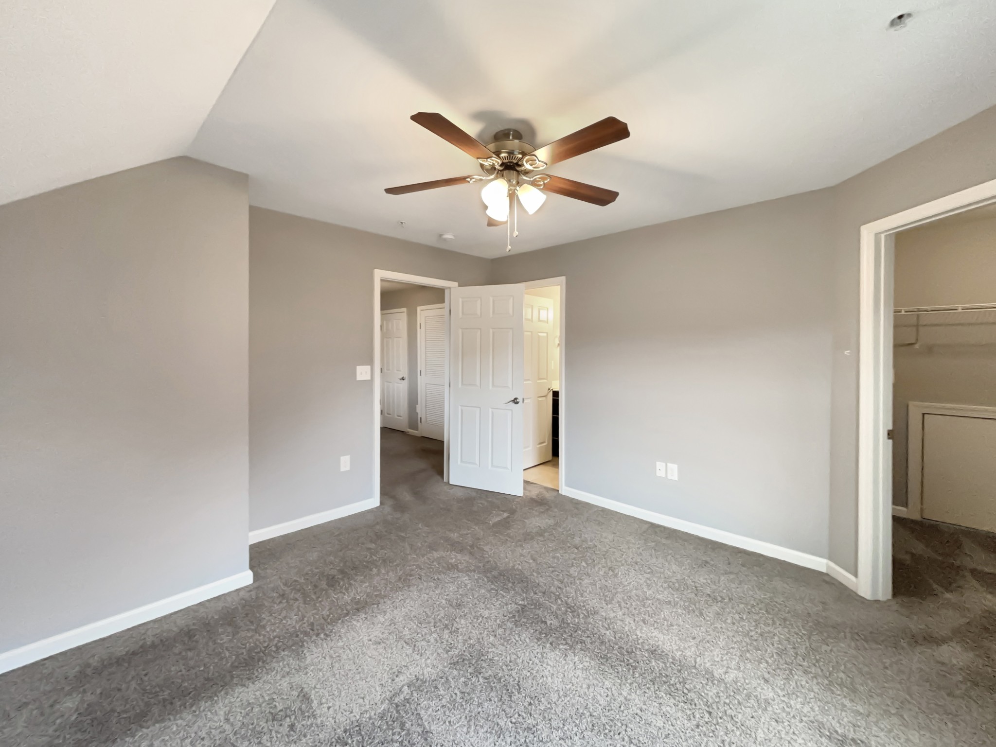 600 Villa Pl Property Photo 16
