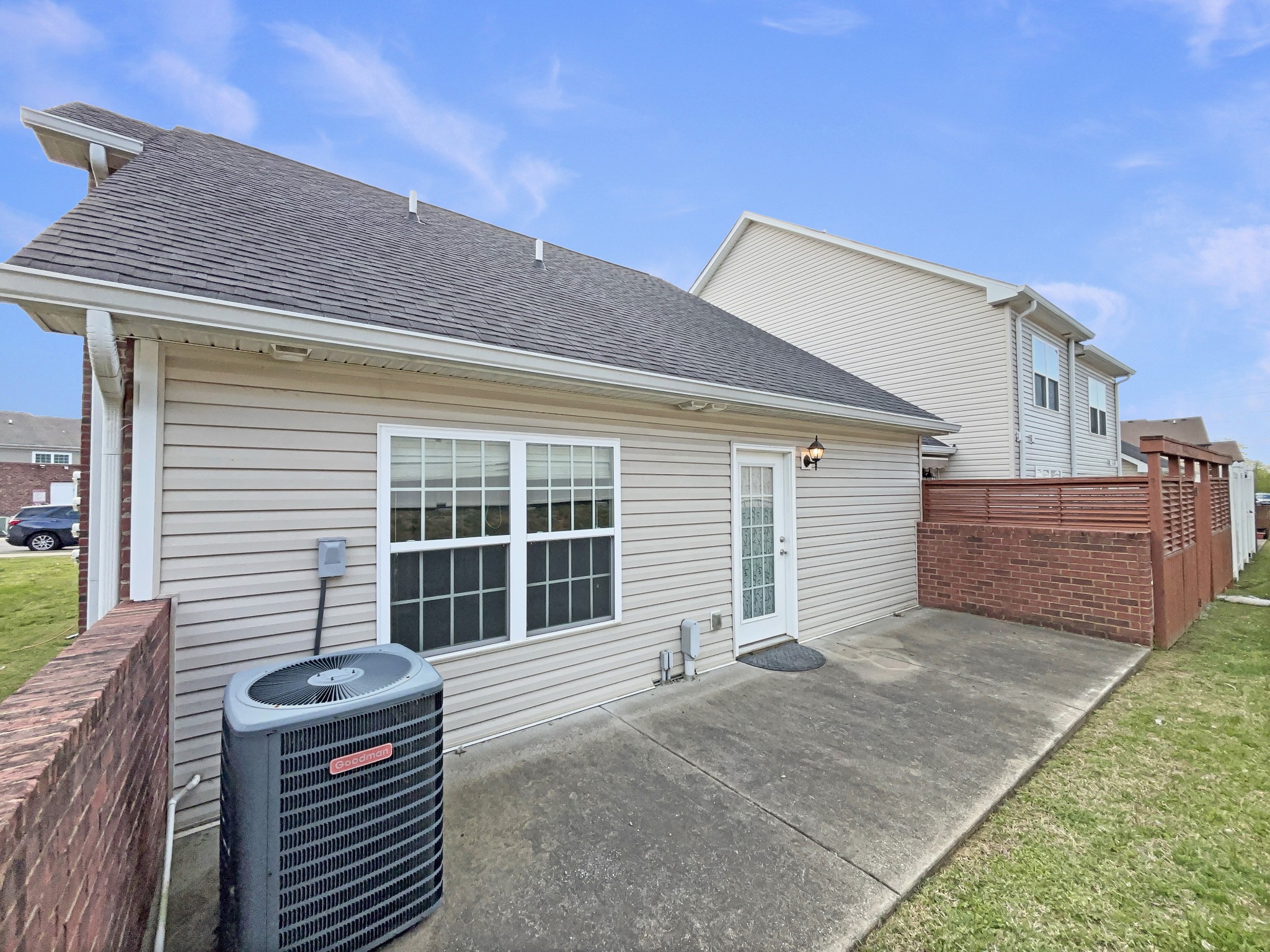600 Villa Pl Property Photo 18
