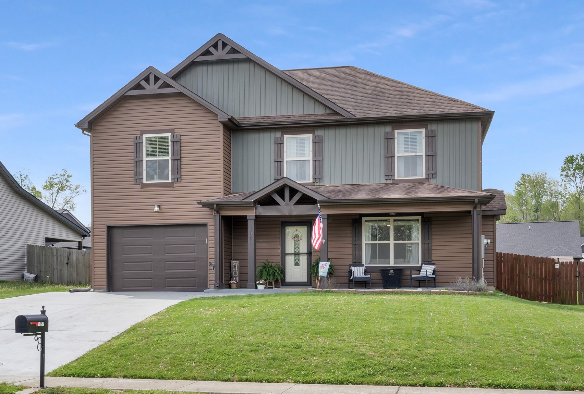 1052 Fuji Ln Property Photo 1