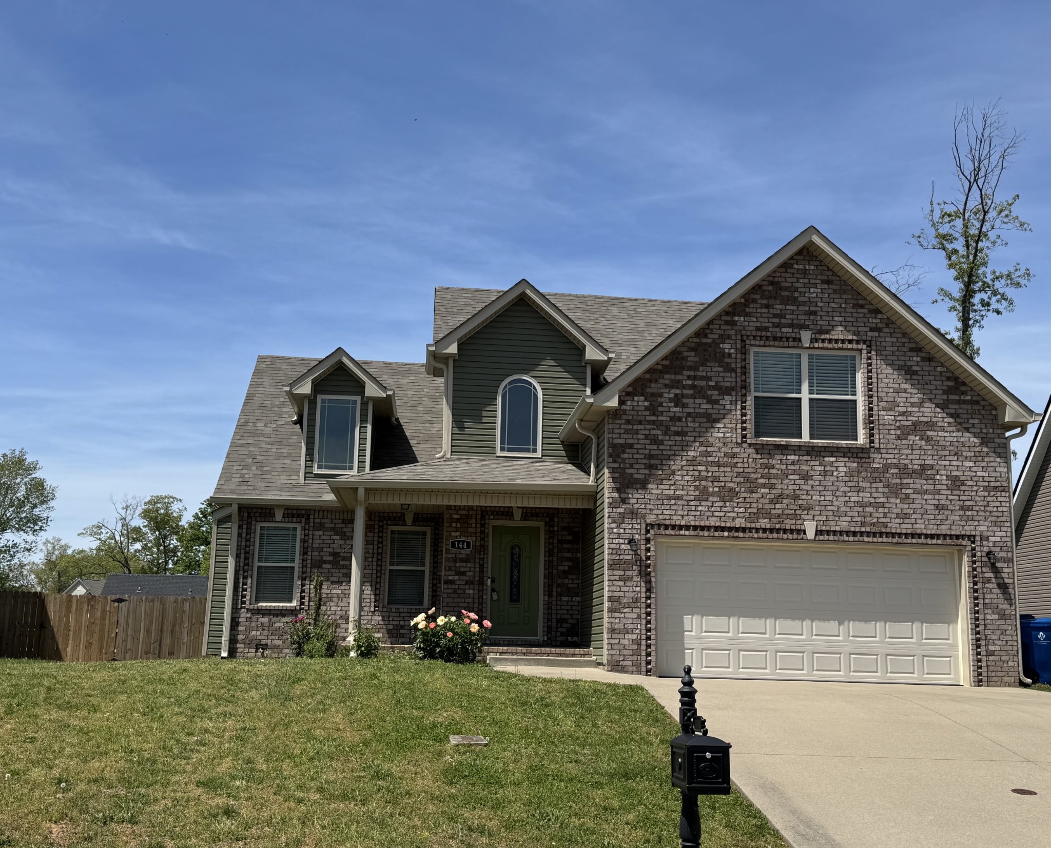 144 Sycamore Hill Dr Property Photo 2