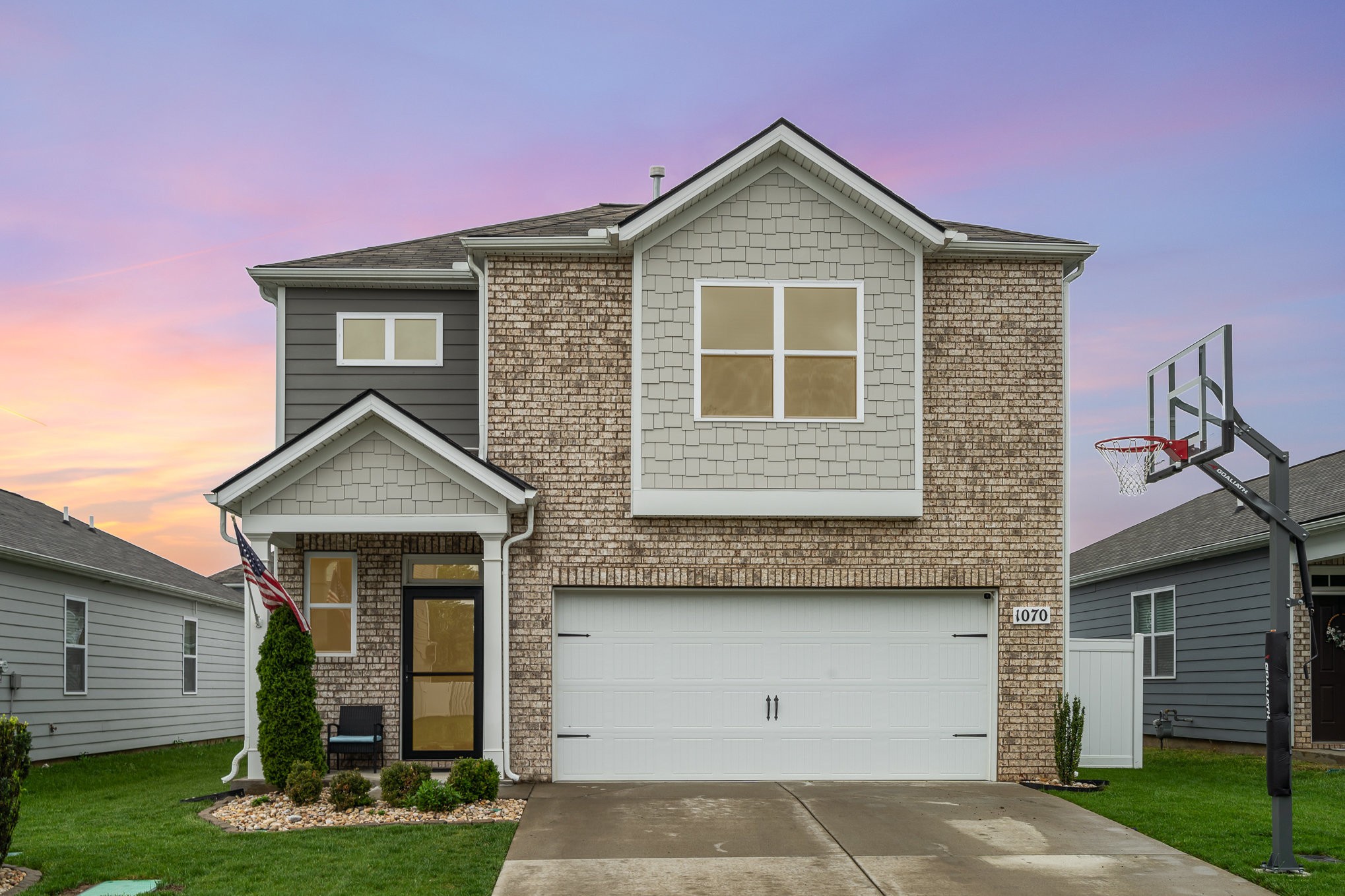 1070 Pepper Stone Dr Property Photo 1