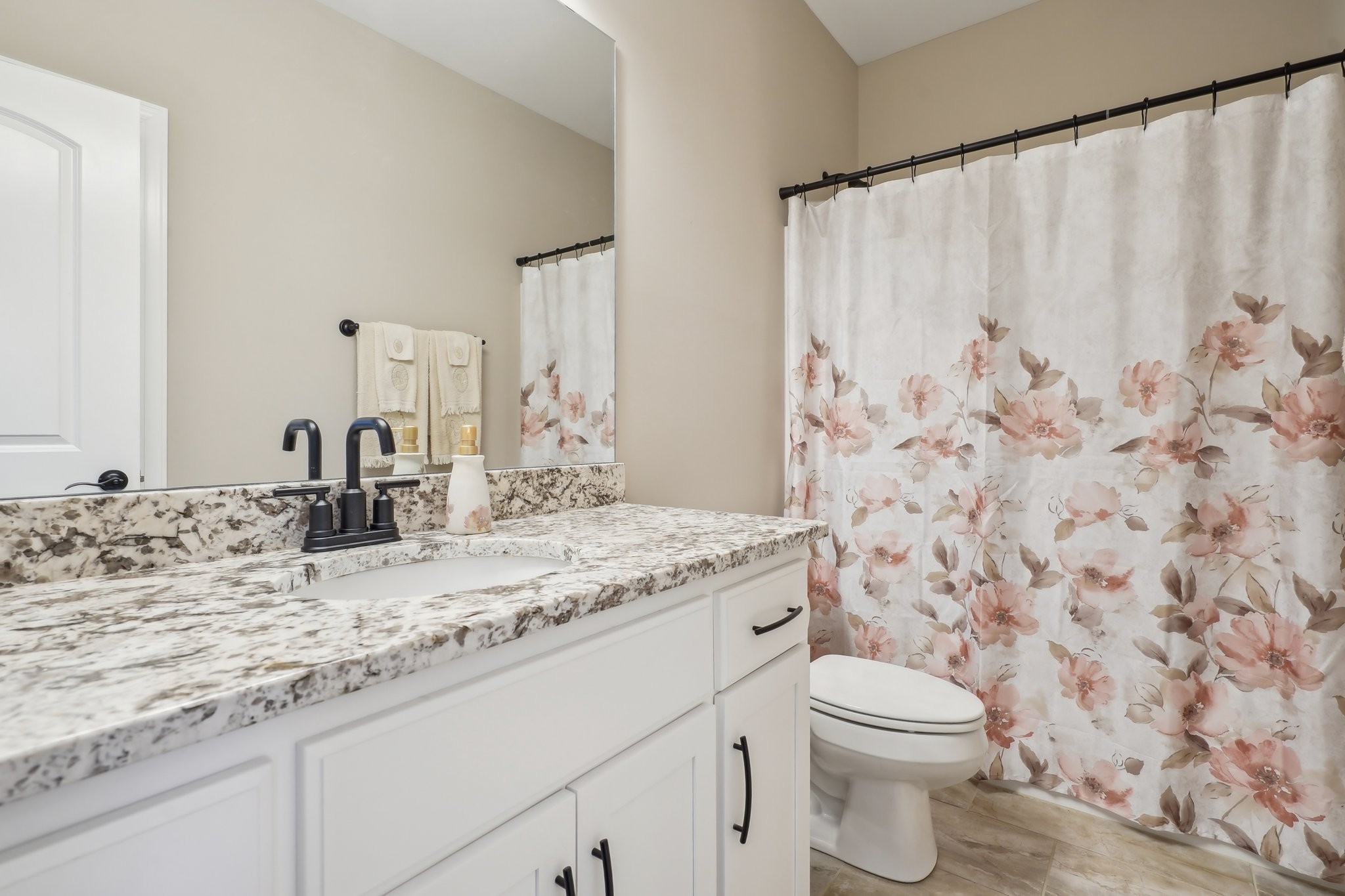 109 Rocky Trl Property Photo 18