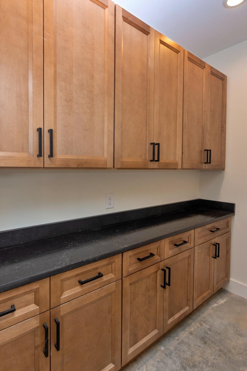2604 Lower East Valley Road Property Photo 18