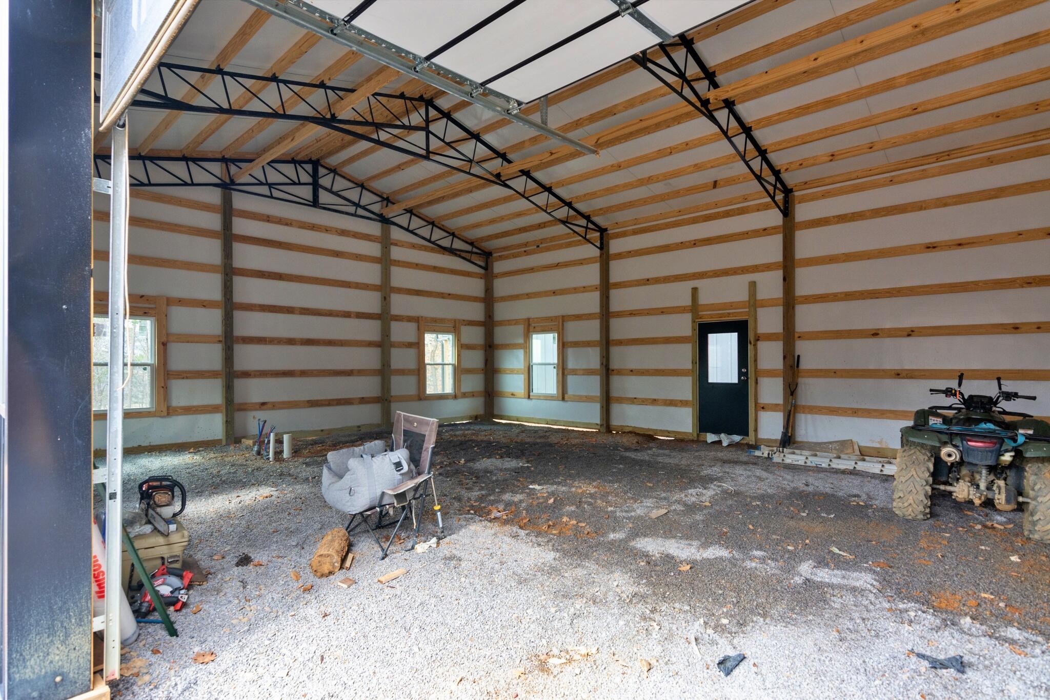 2604 Lower East Valley Road Property Photo 40