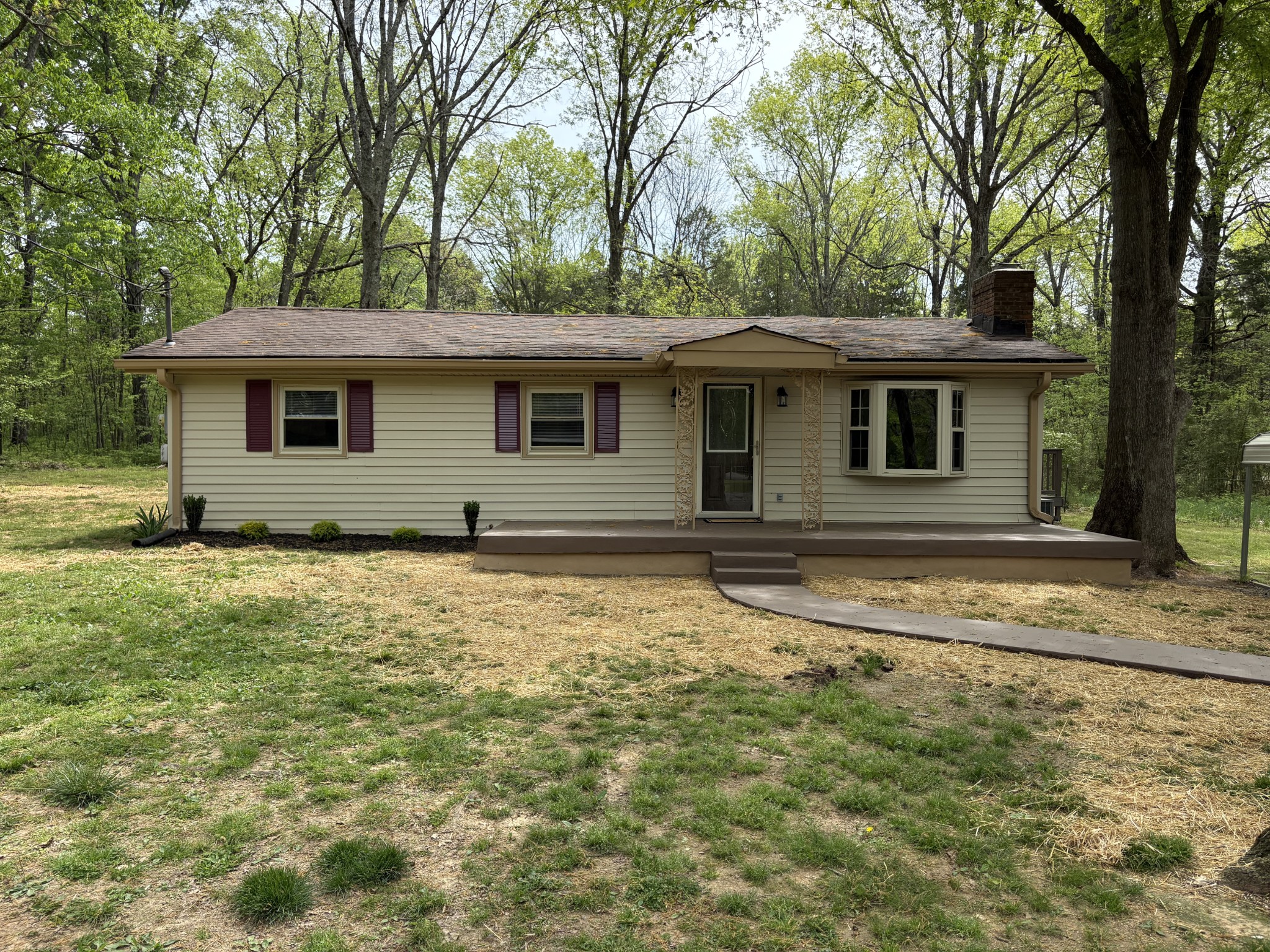 1669 Fellowship Rd Property Photo 1