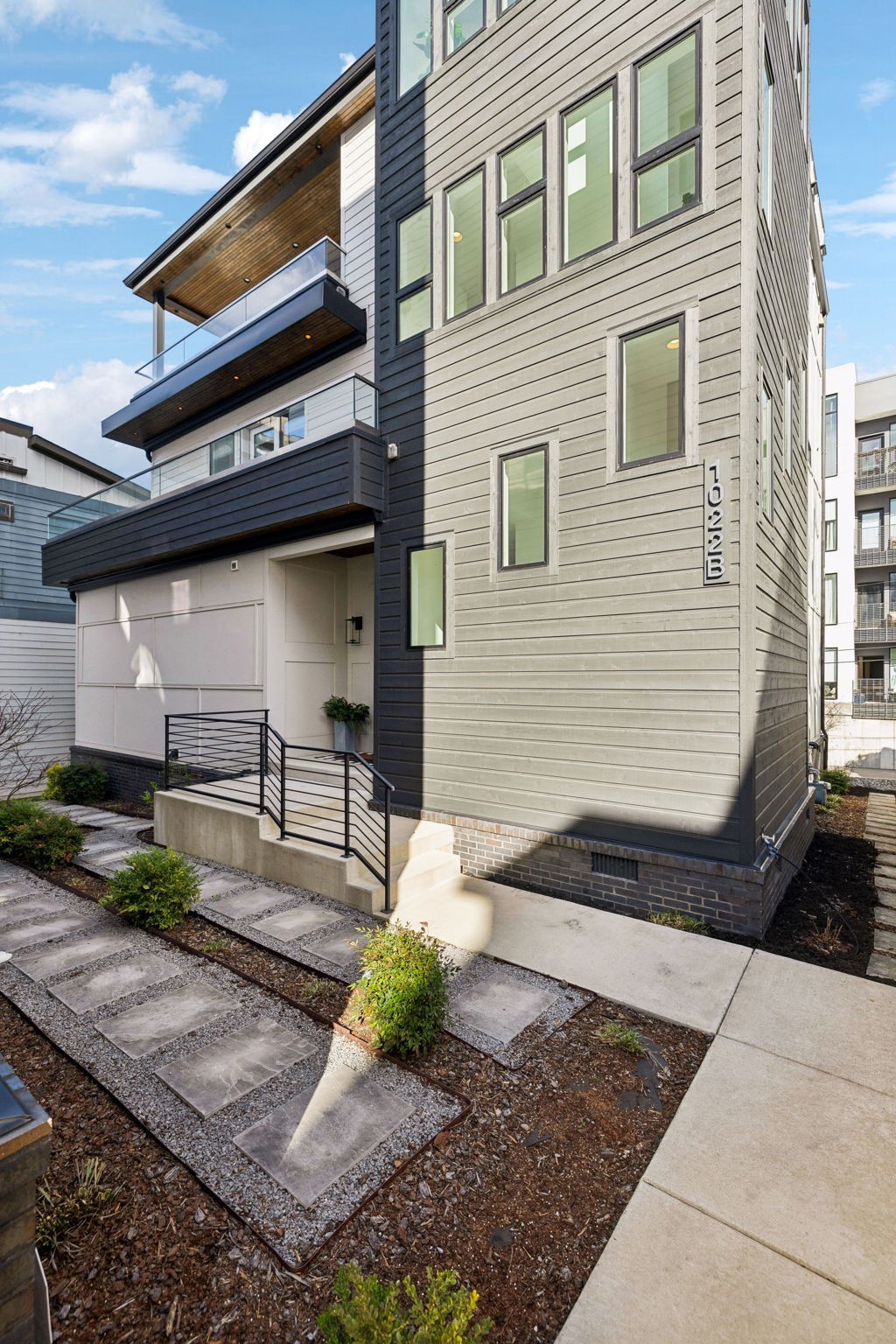 1022b 9th Ave, S Property Photo 66