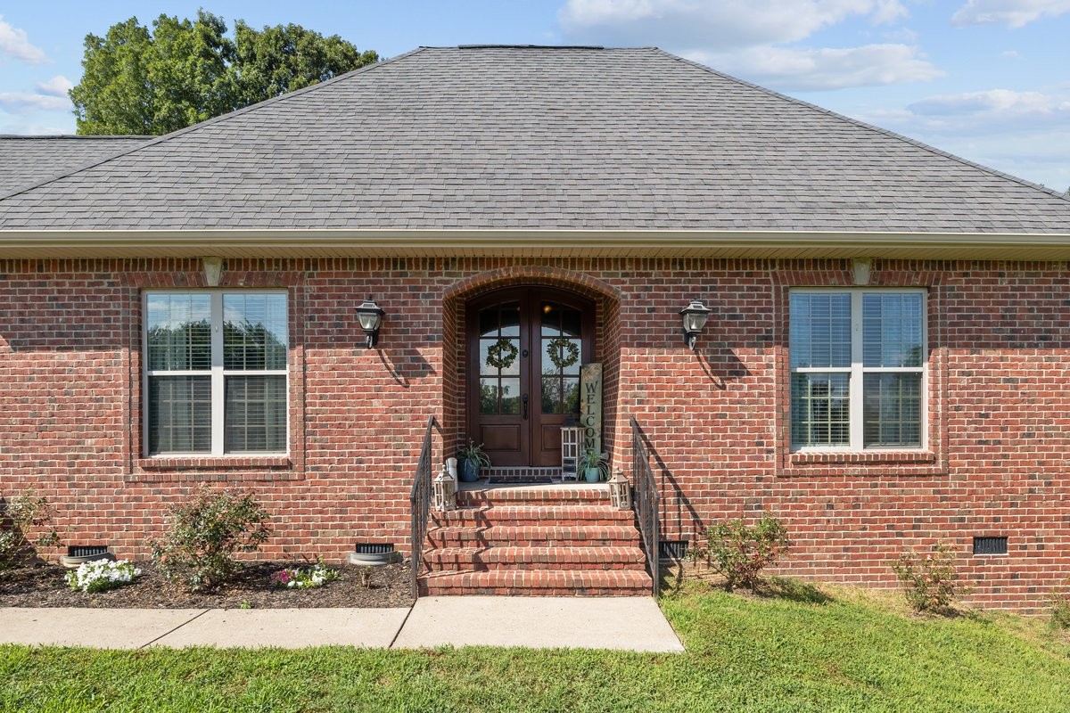1435 Petty Rd Property Photo 4
