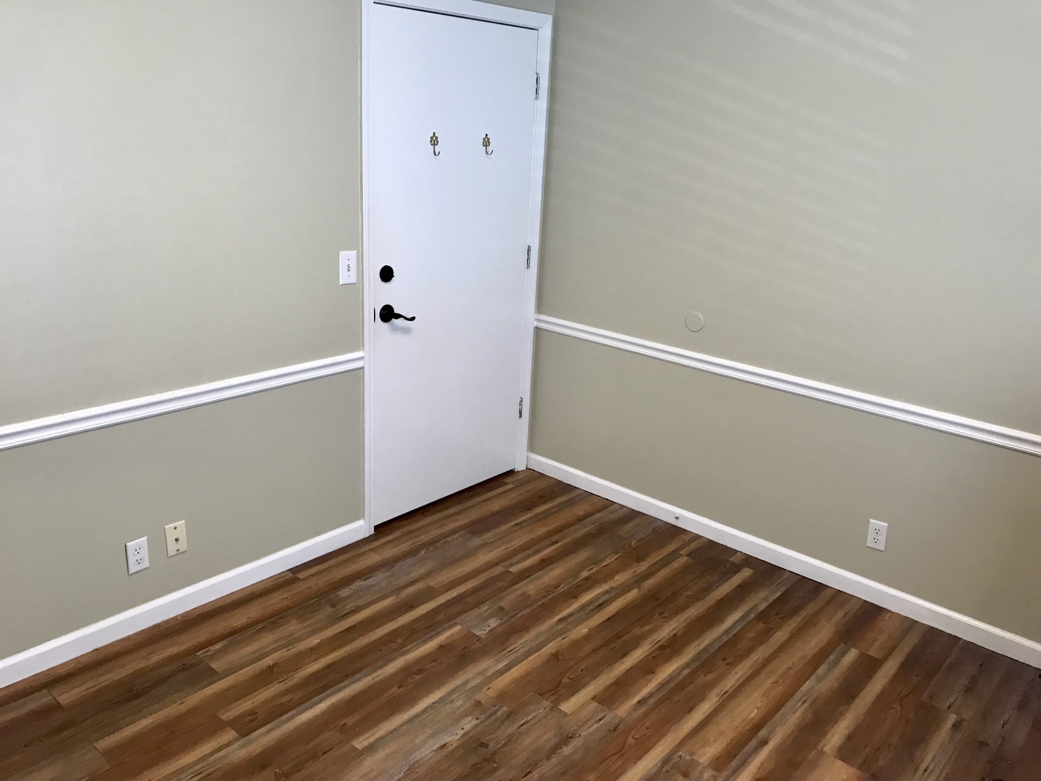 2515 Wilma Rudolph Blvd Property Photo 8