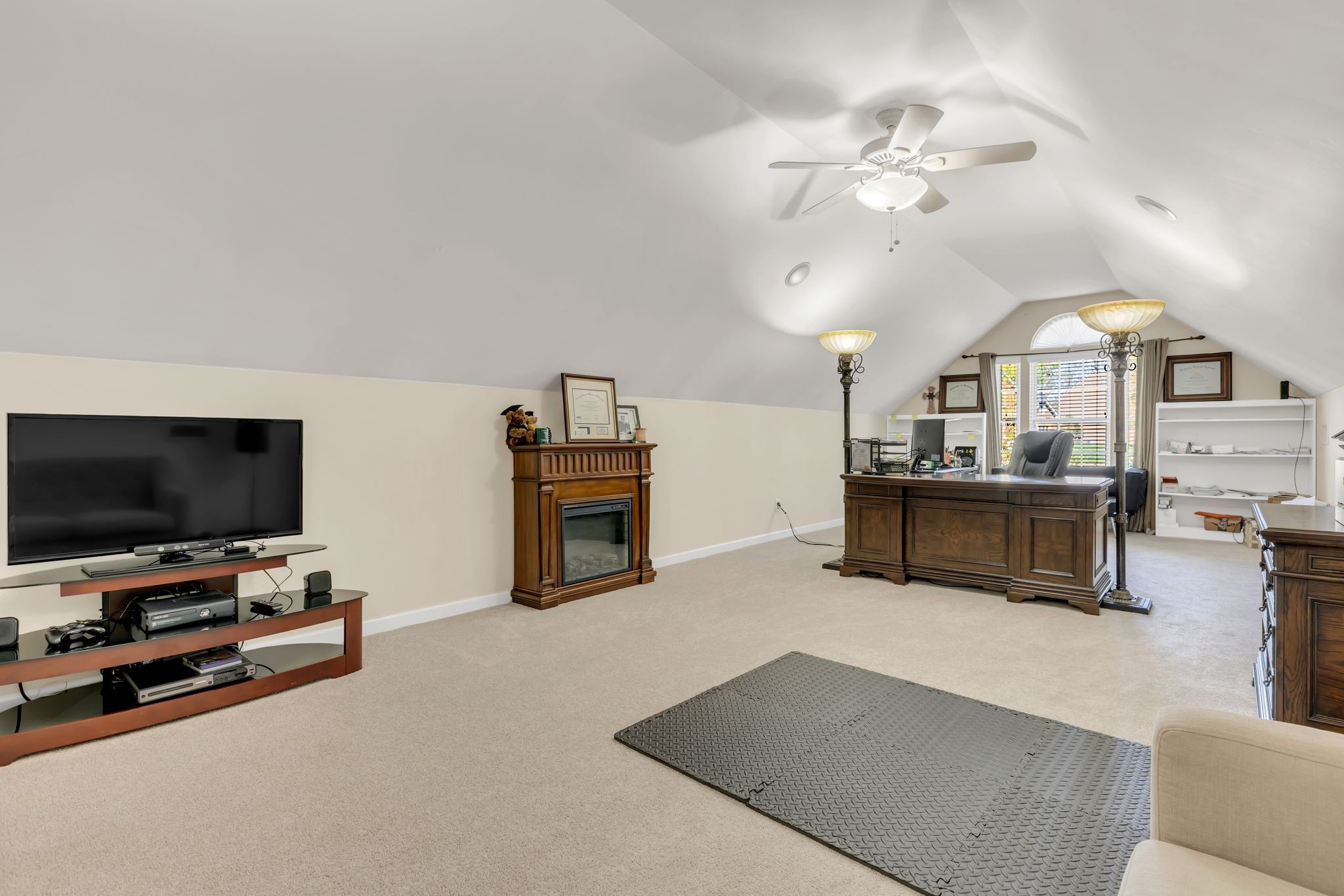 739 Rolling Fork Dr Property Photo 33