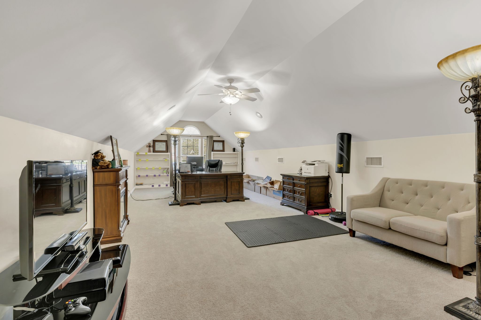 739 Rolling Fork Dr Property Photo 34