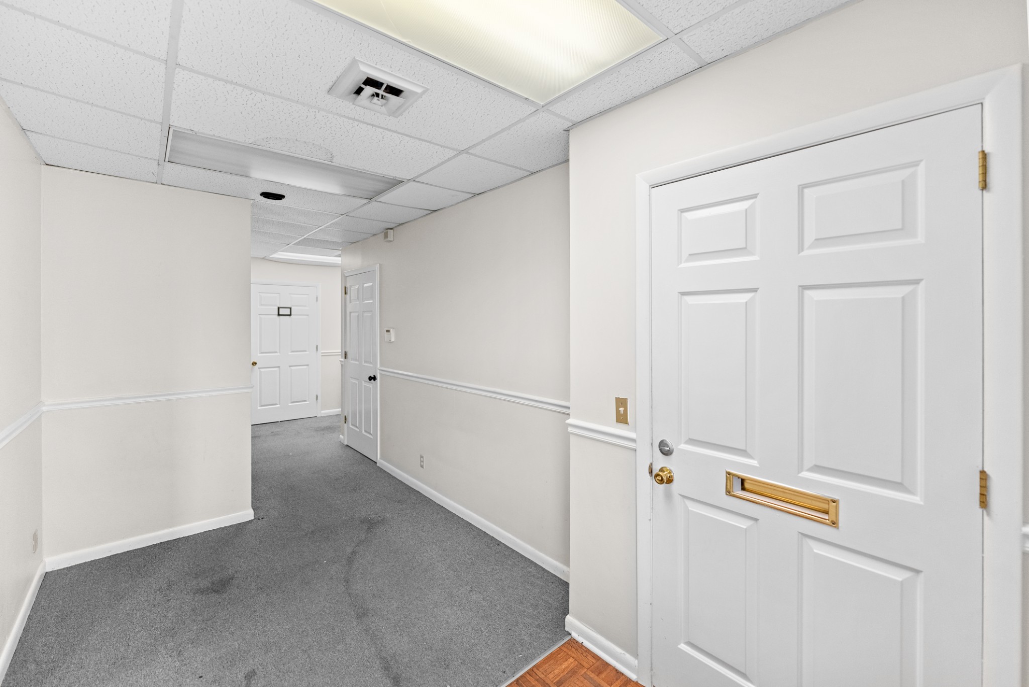 165 Belle Forest Cir Property Photo 10