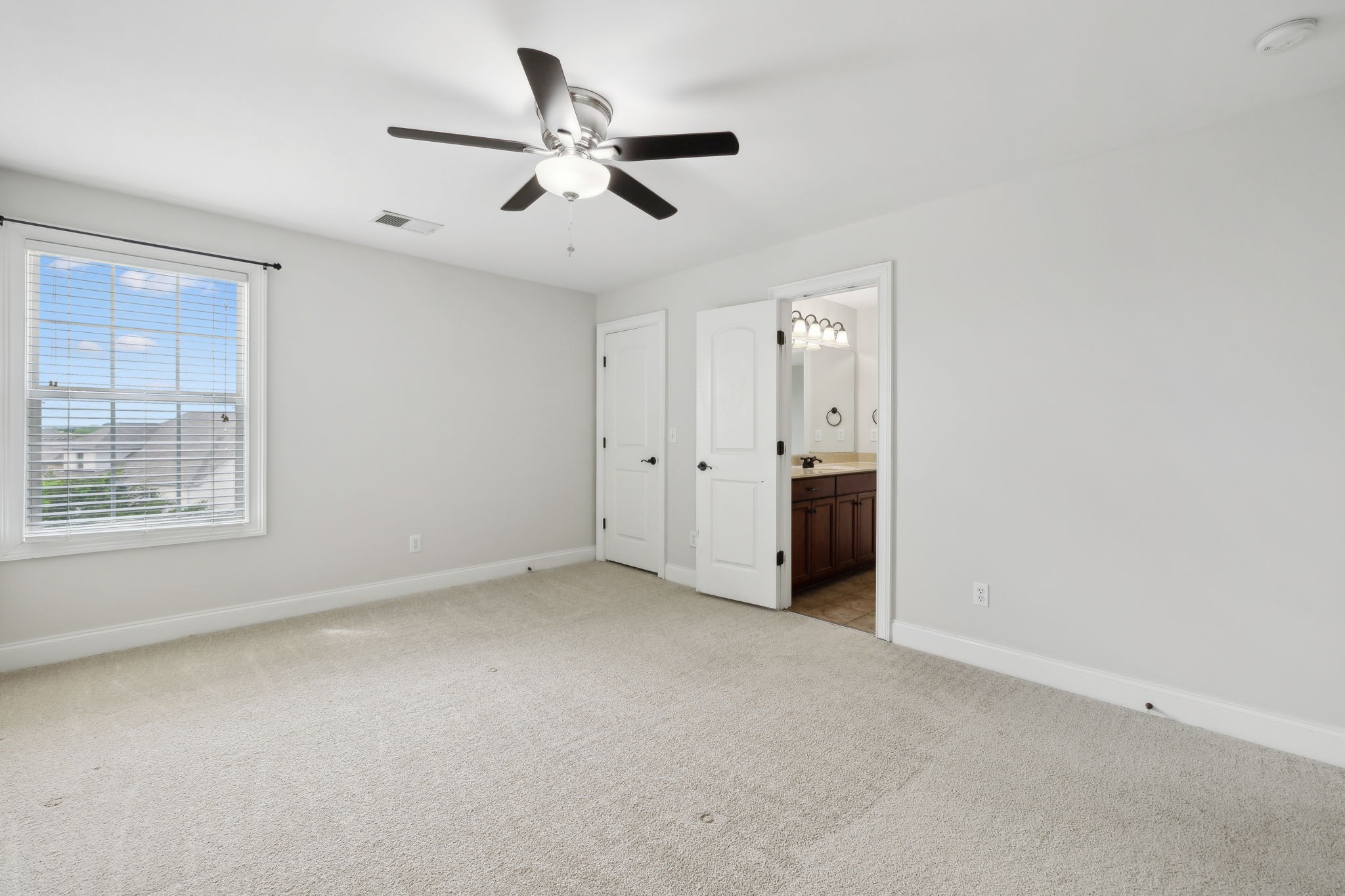 132 Thornwood Pl Property Photo 57