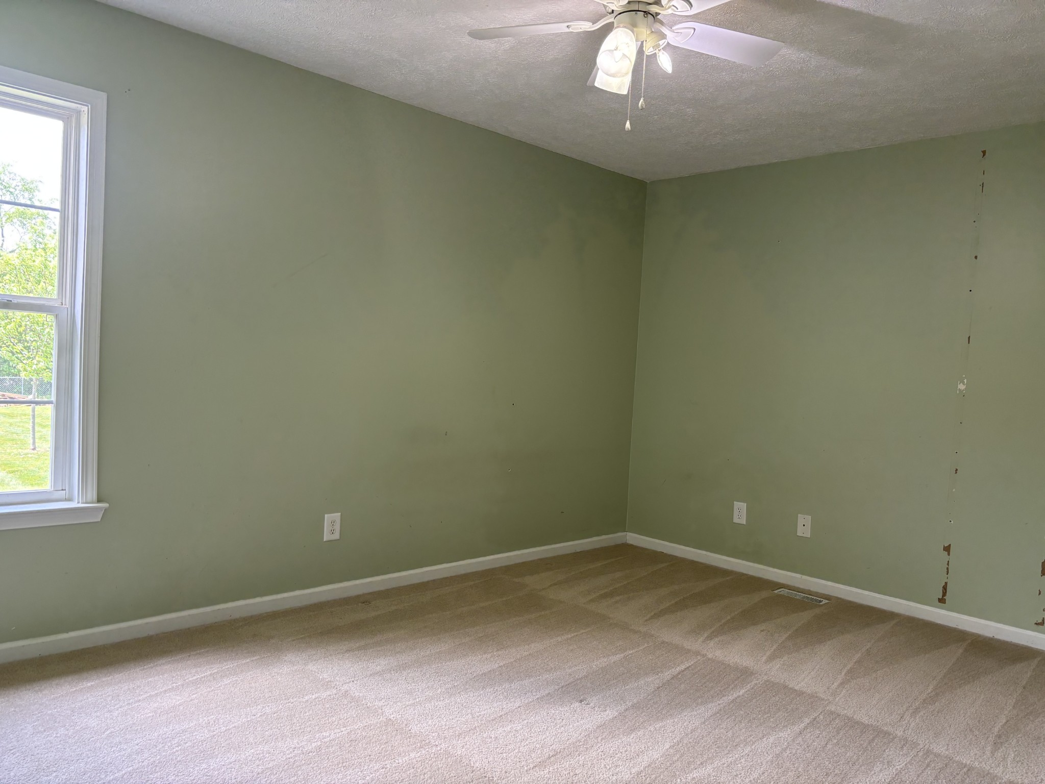310 Tarpley Ave Property Photo 21