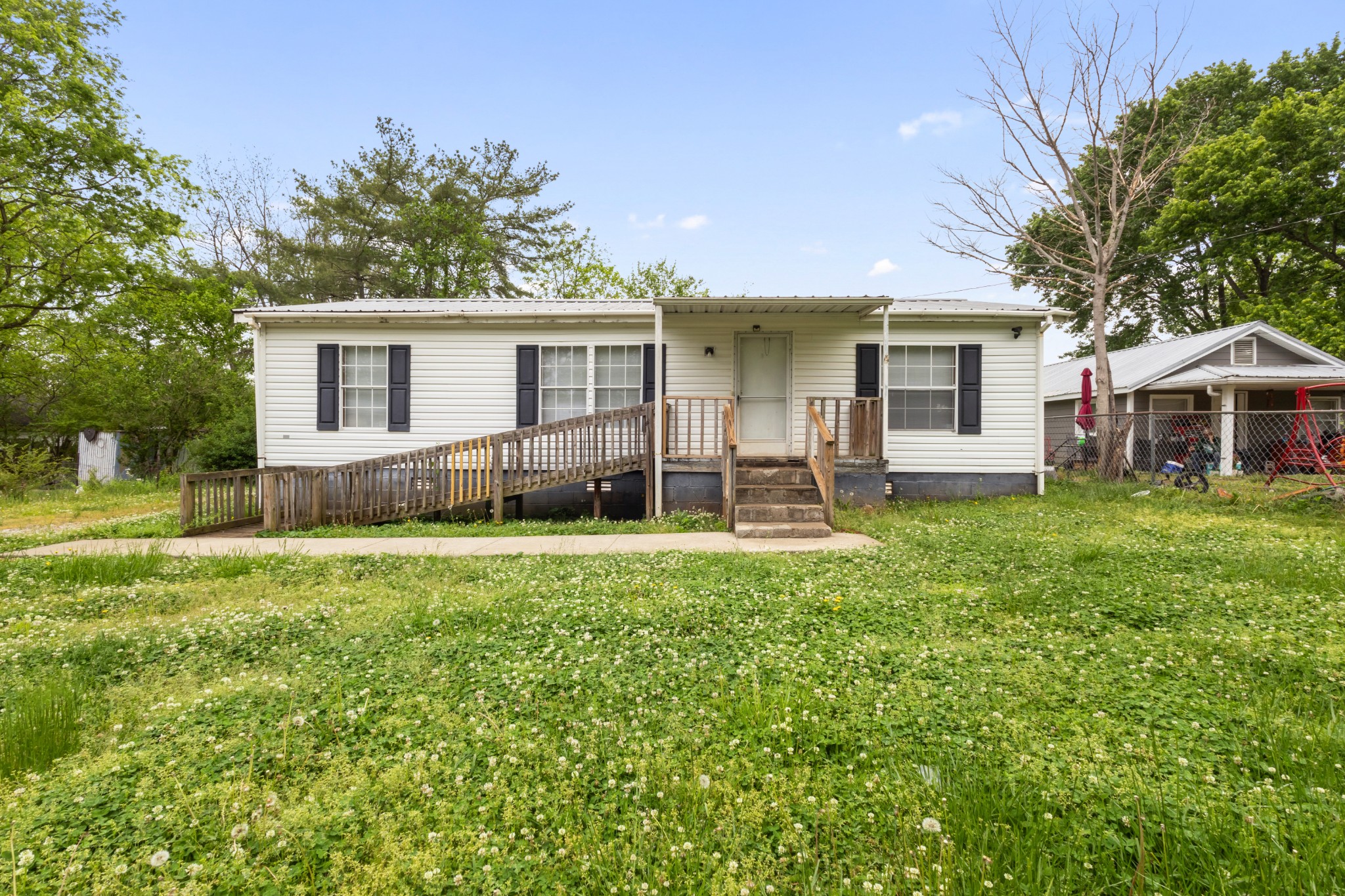 115 Walnut St Property Photo
