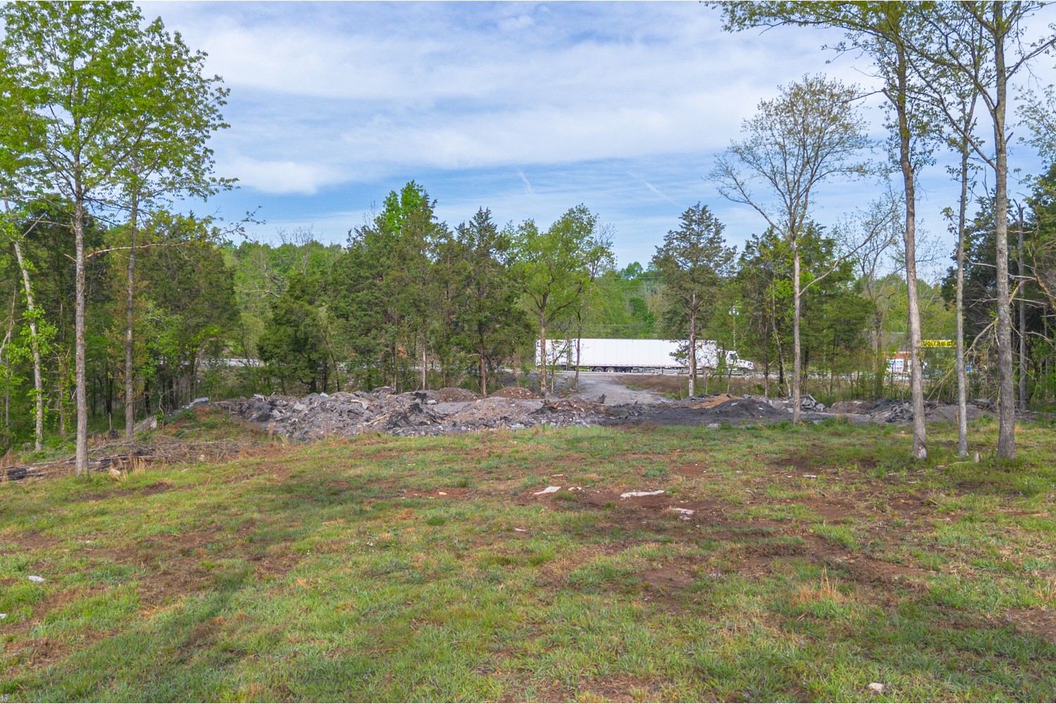 6205 Hunters Point Pike Property Photo
