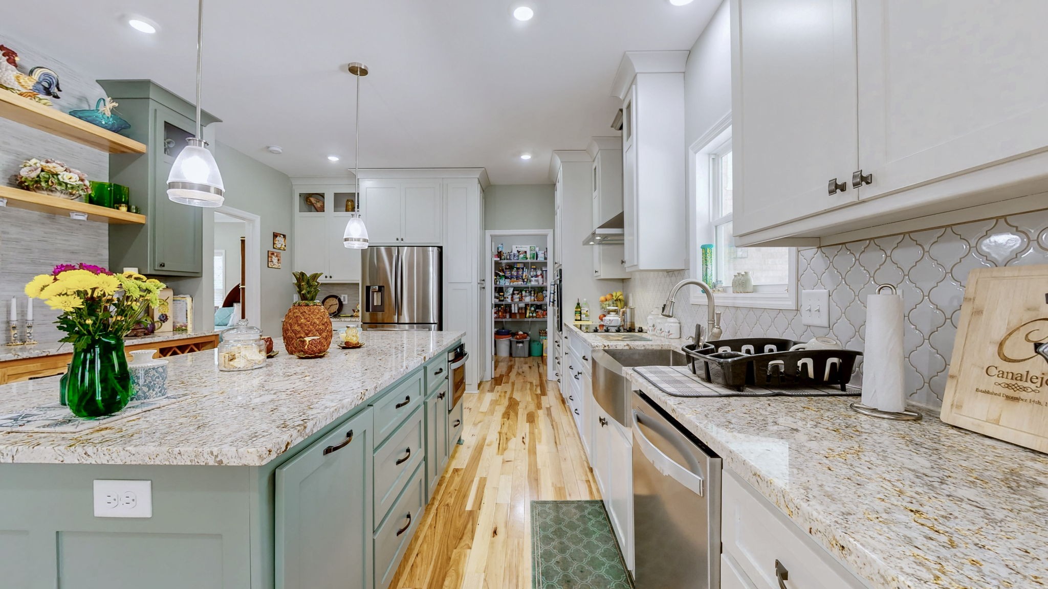 54 Thomas Rd Property Photo 10
