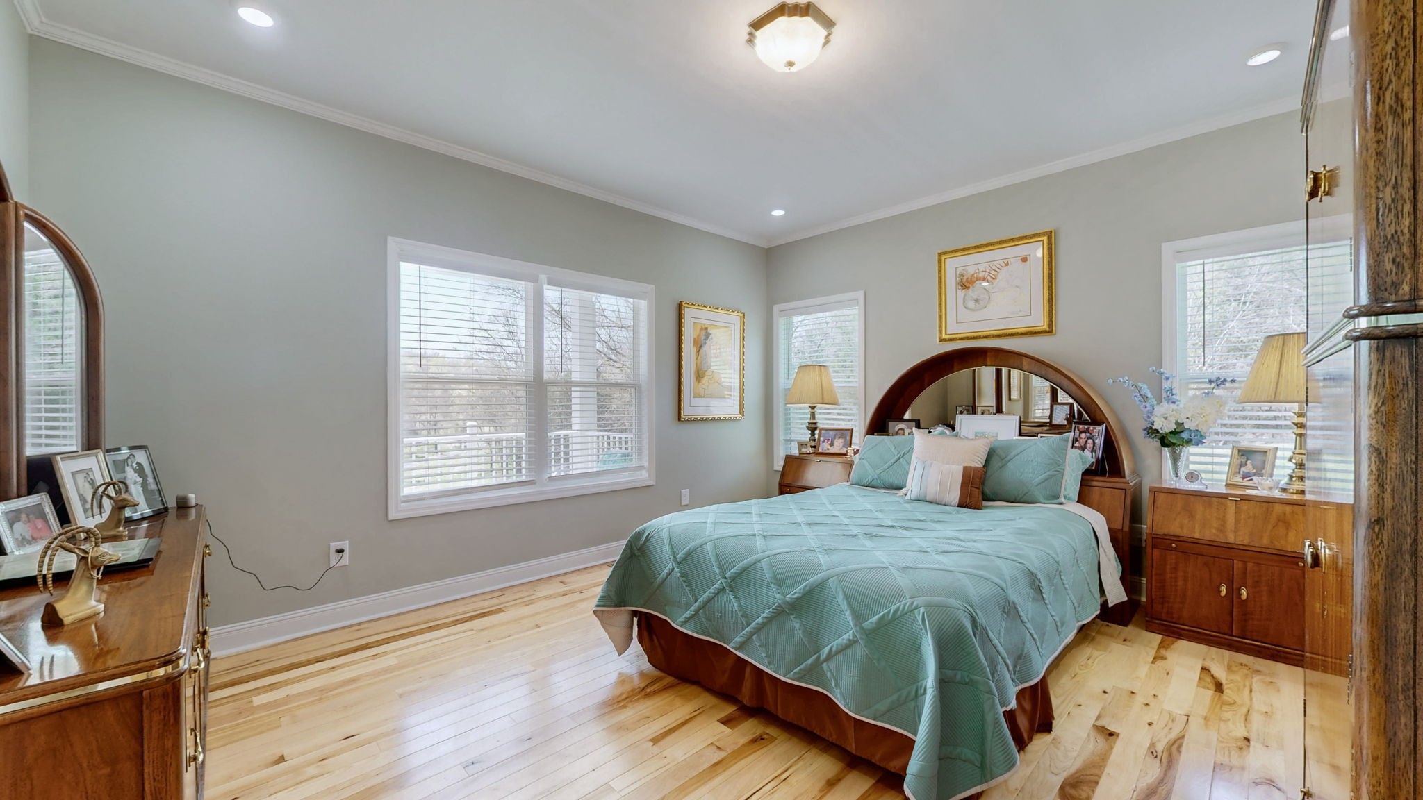 54 Thomas Rd Property Photo 16