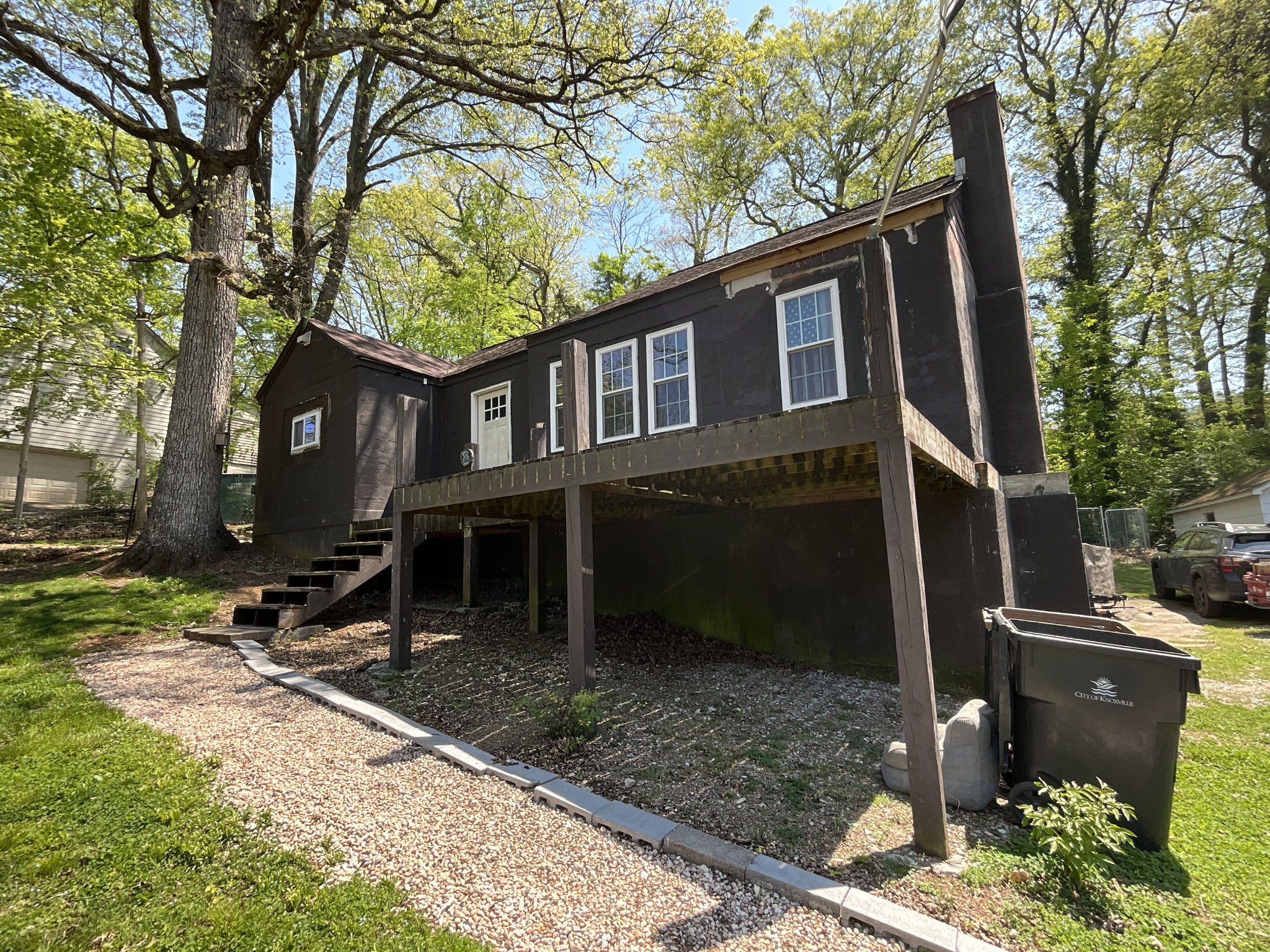 506 Alandale Dr Property Photo