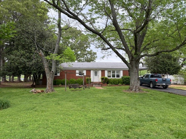 14 Jeans Rd Property Photo