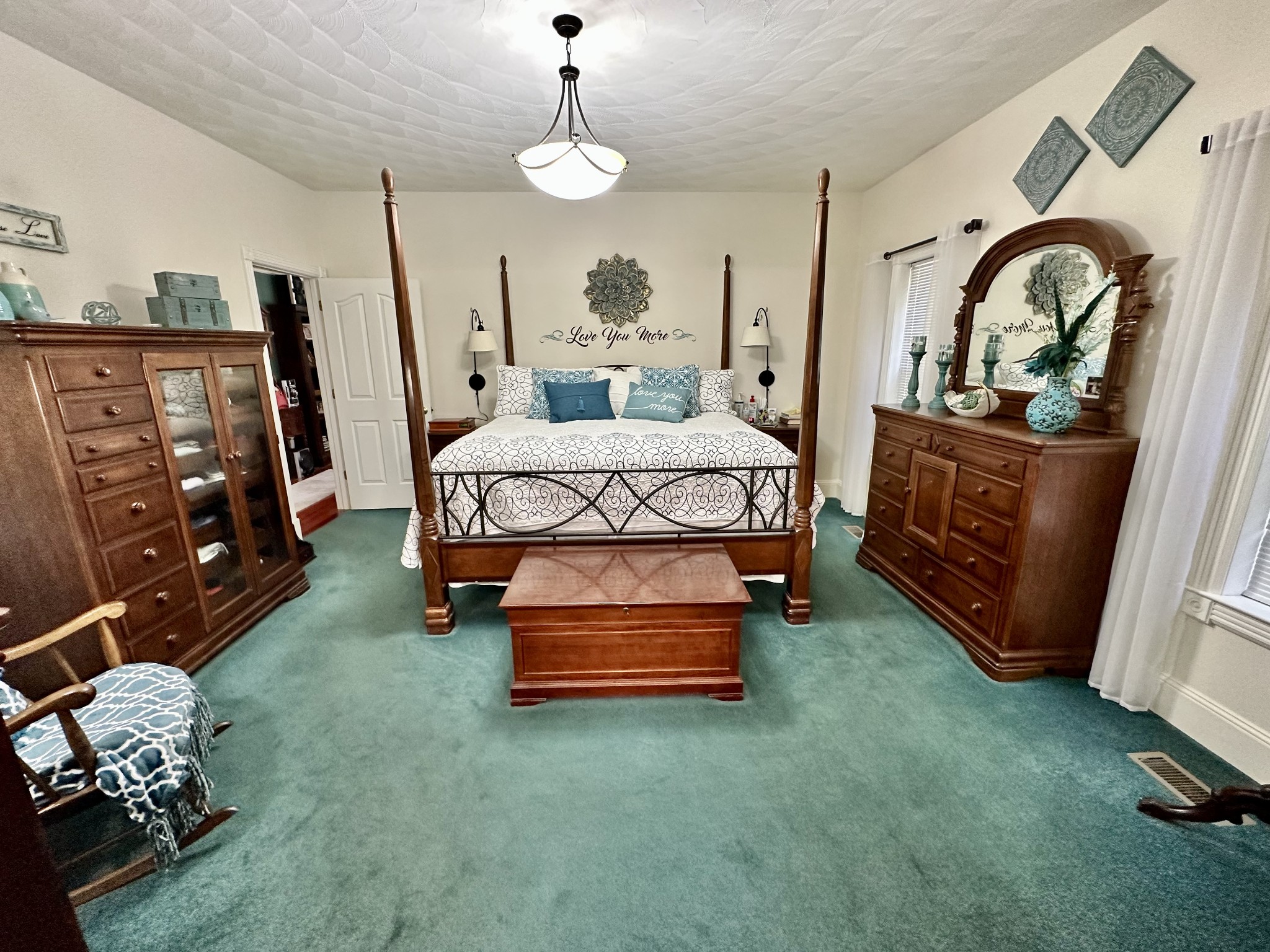 9825 Highway 69a Property Photo 16