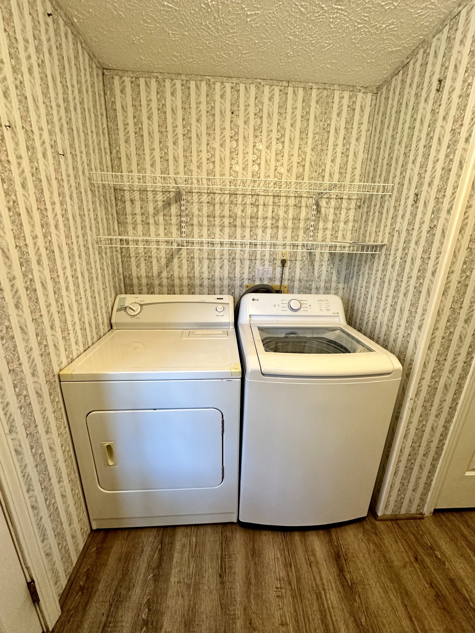 9825 Highway 69a Property Photo 35