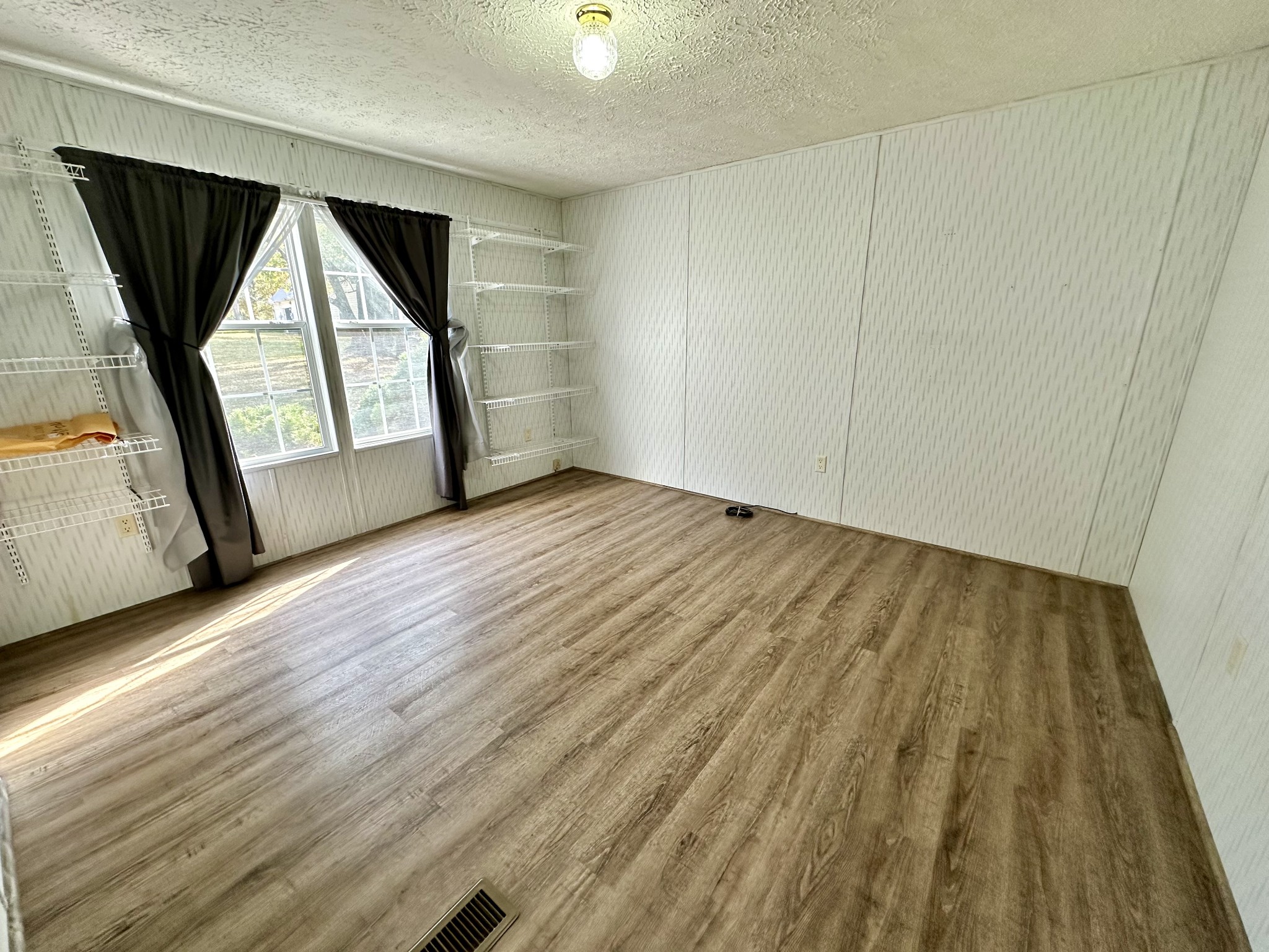 9825 Highway 69a Property Photo 36