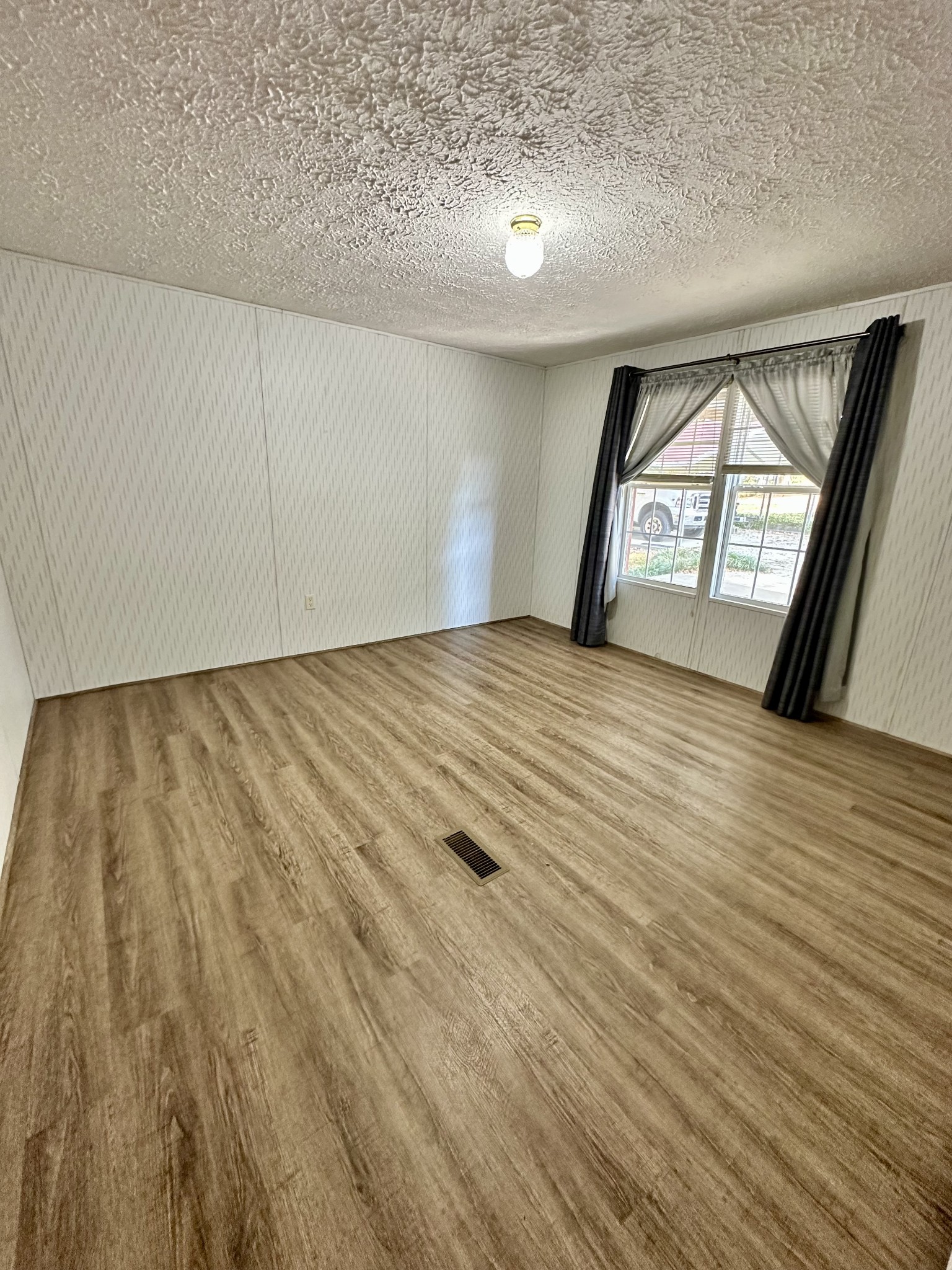 9825 Highway 69a Property Photo 37