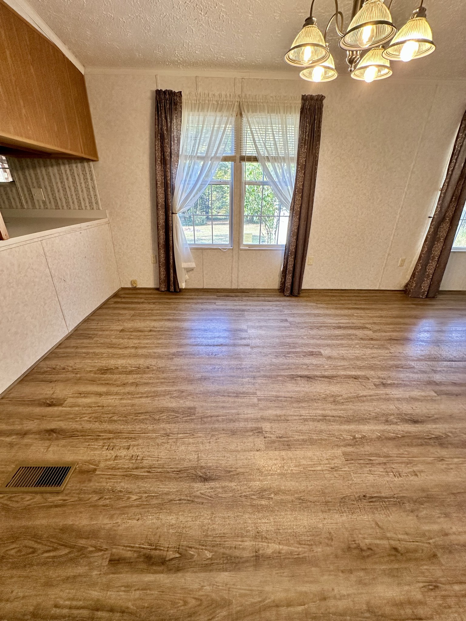 9825 Highway 69a Property Photo 40