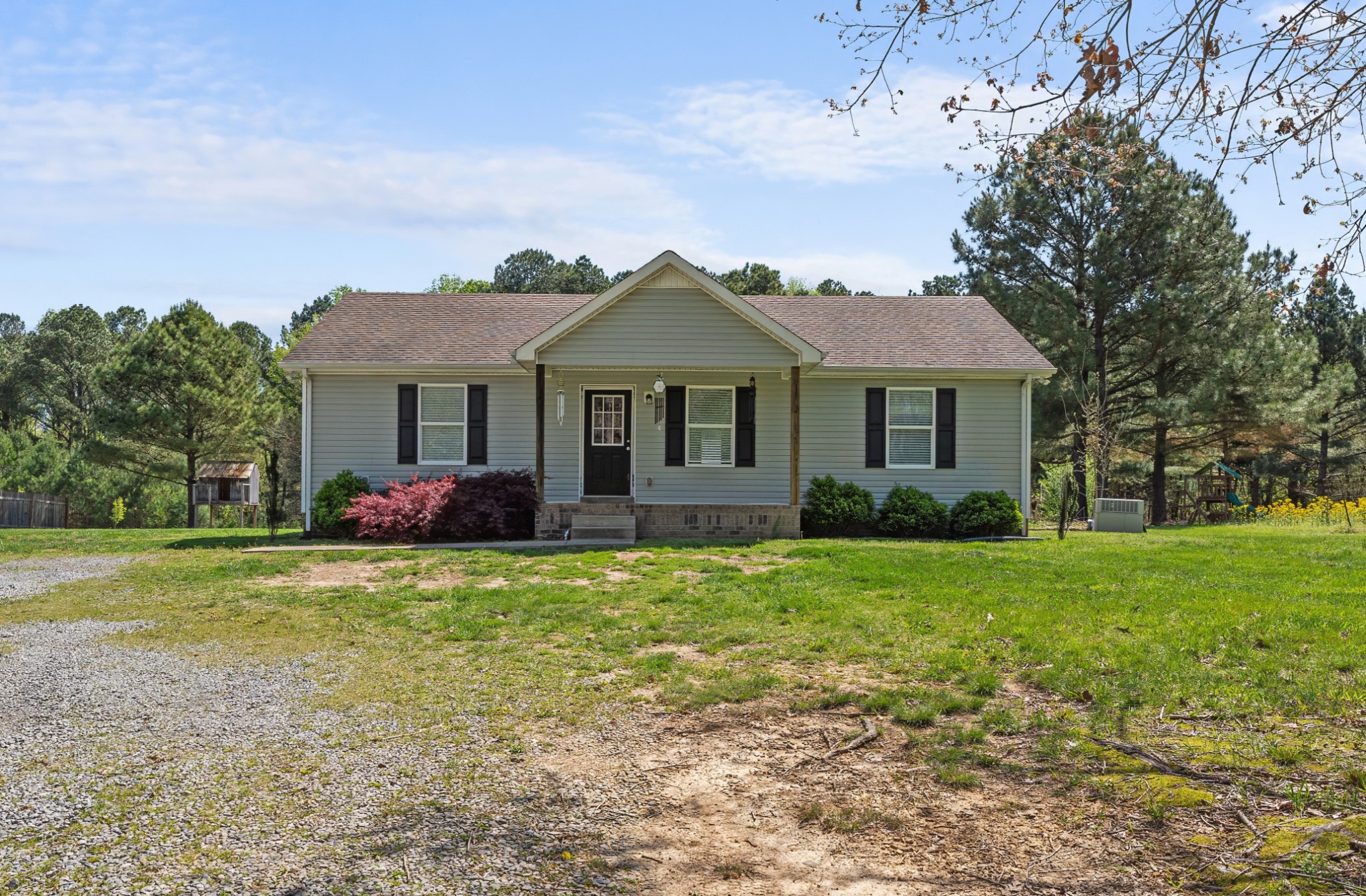 288 Blackey Bandy Rd Property Photo 1