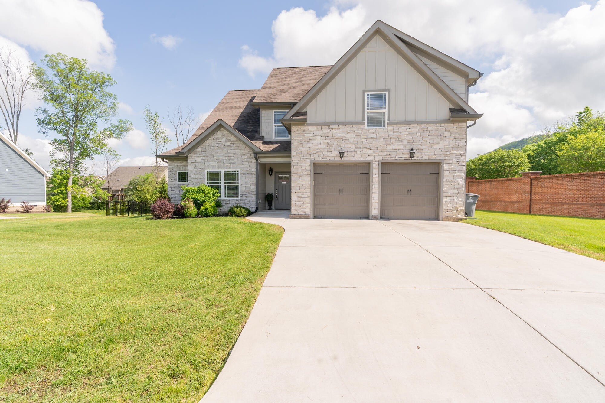 7140 Sylar Road Property Photo 3