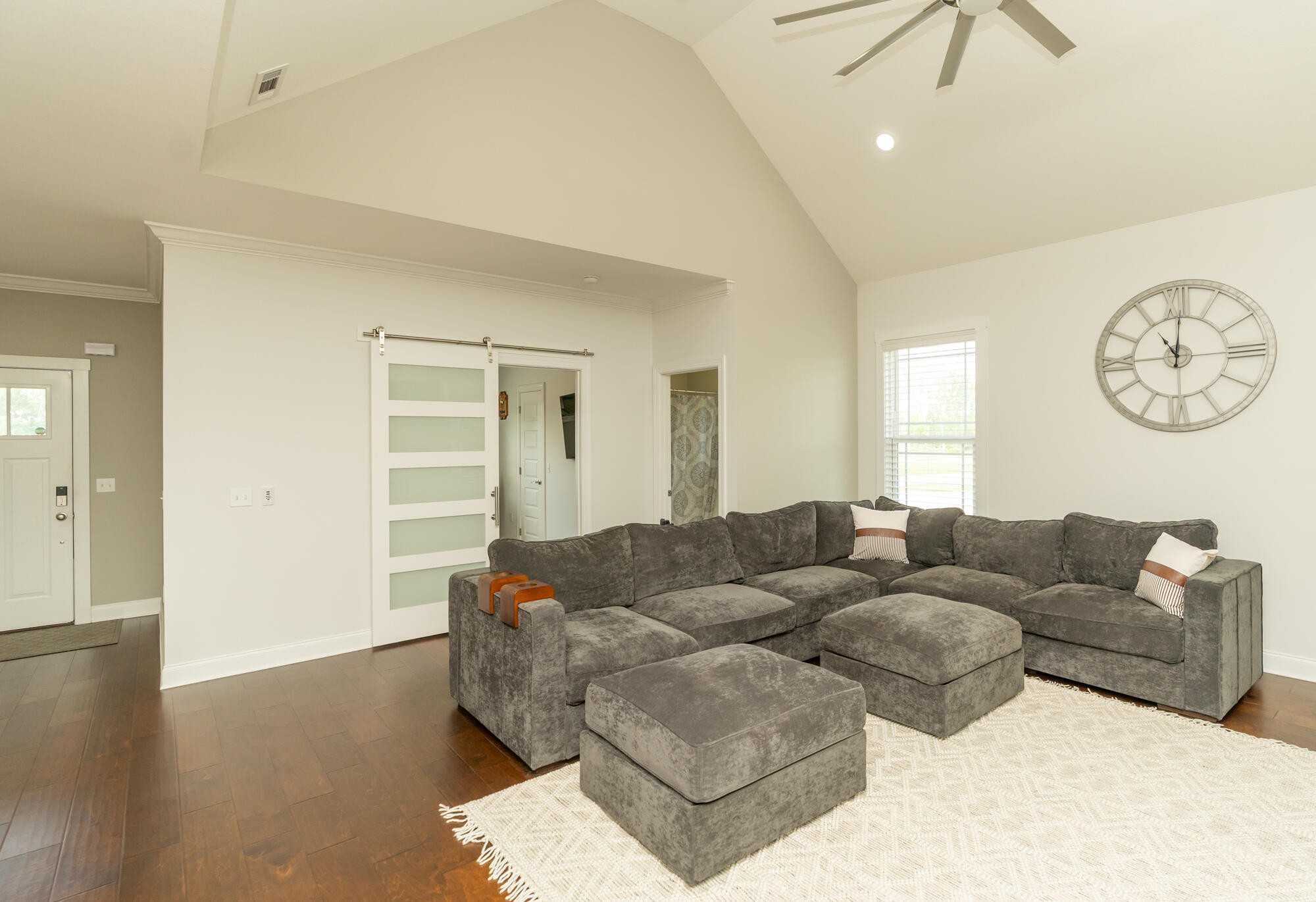 7140 Sylar Road Property Photo 7