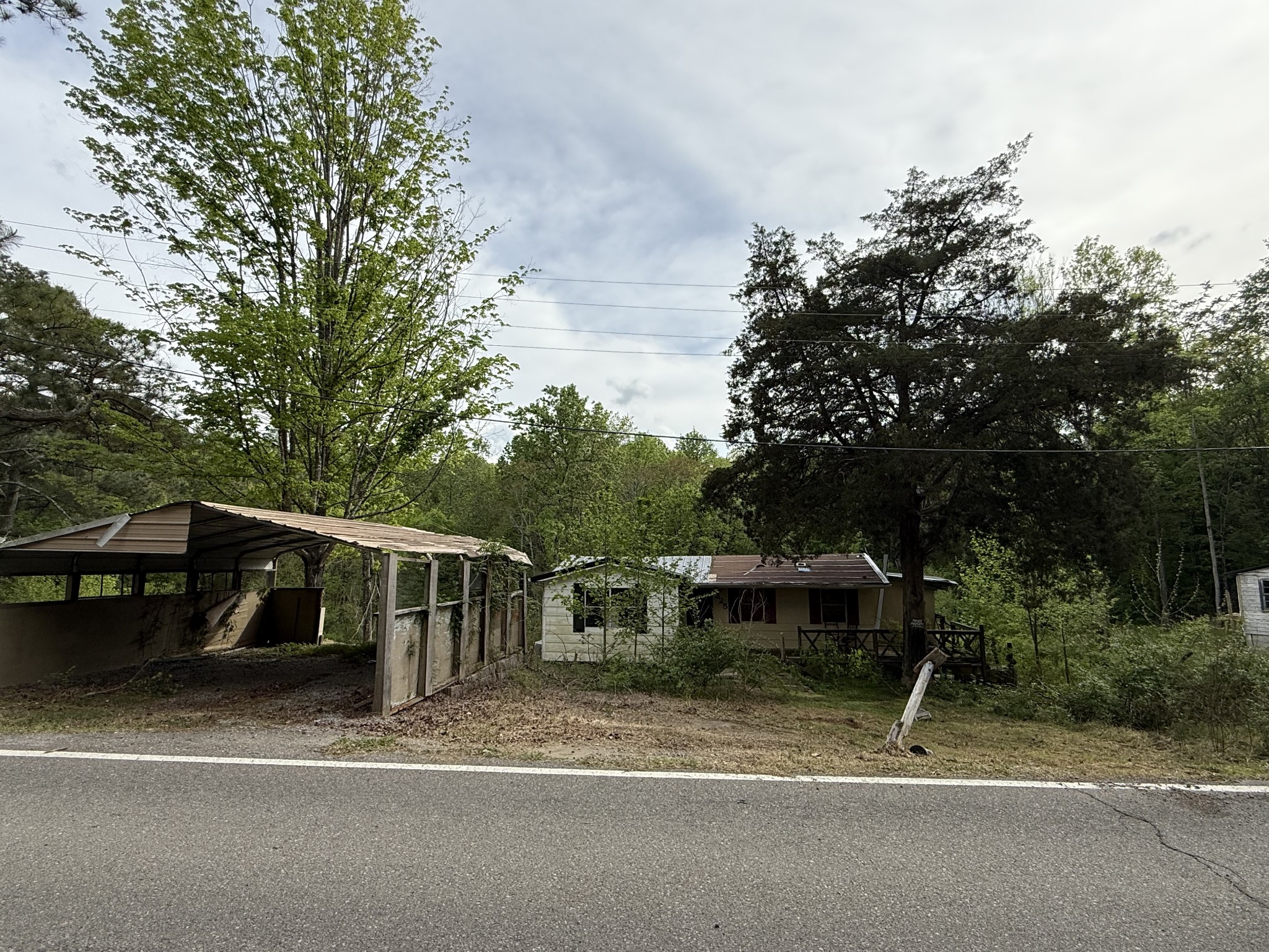 225 Attaway Rd Property Photo 1