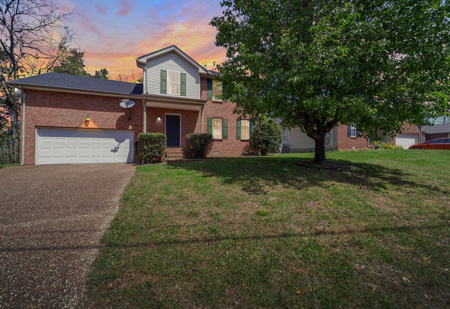 2527 Edinburgh St Property Photo