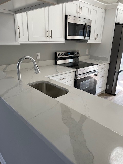 806 Bexhill Ct, N Property Photo 12