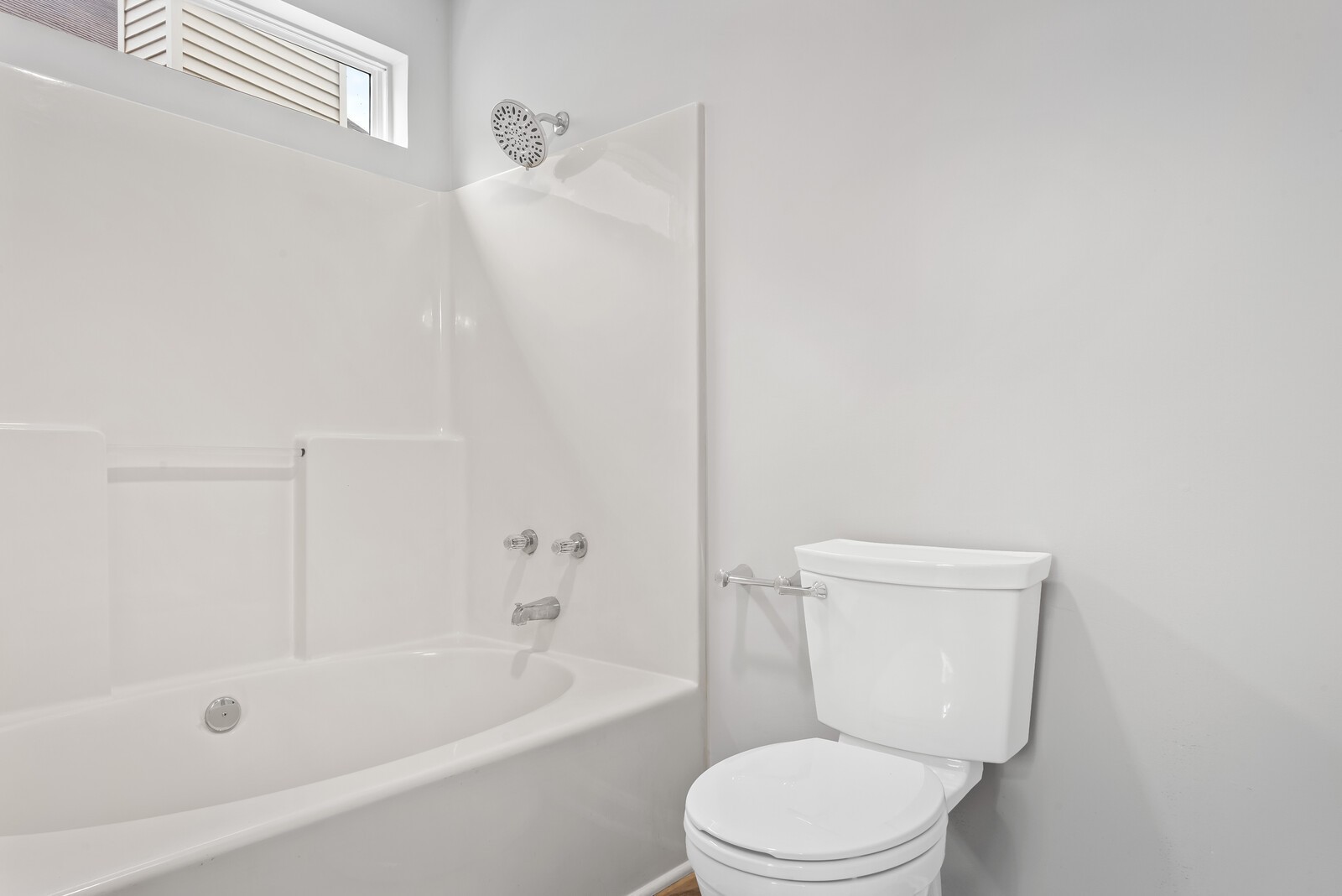 806 Bexhill Ct, N Property Photo 22