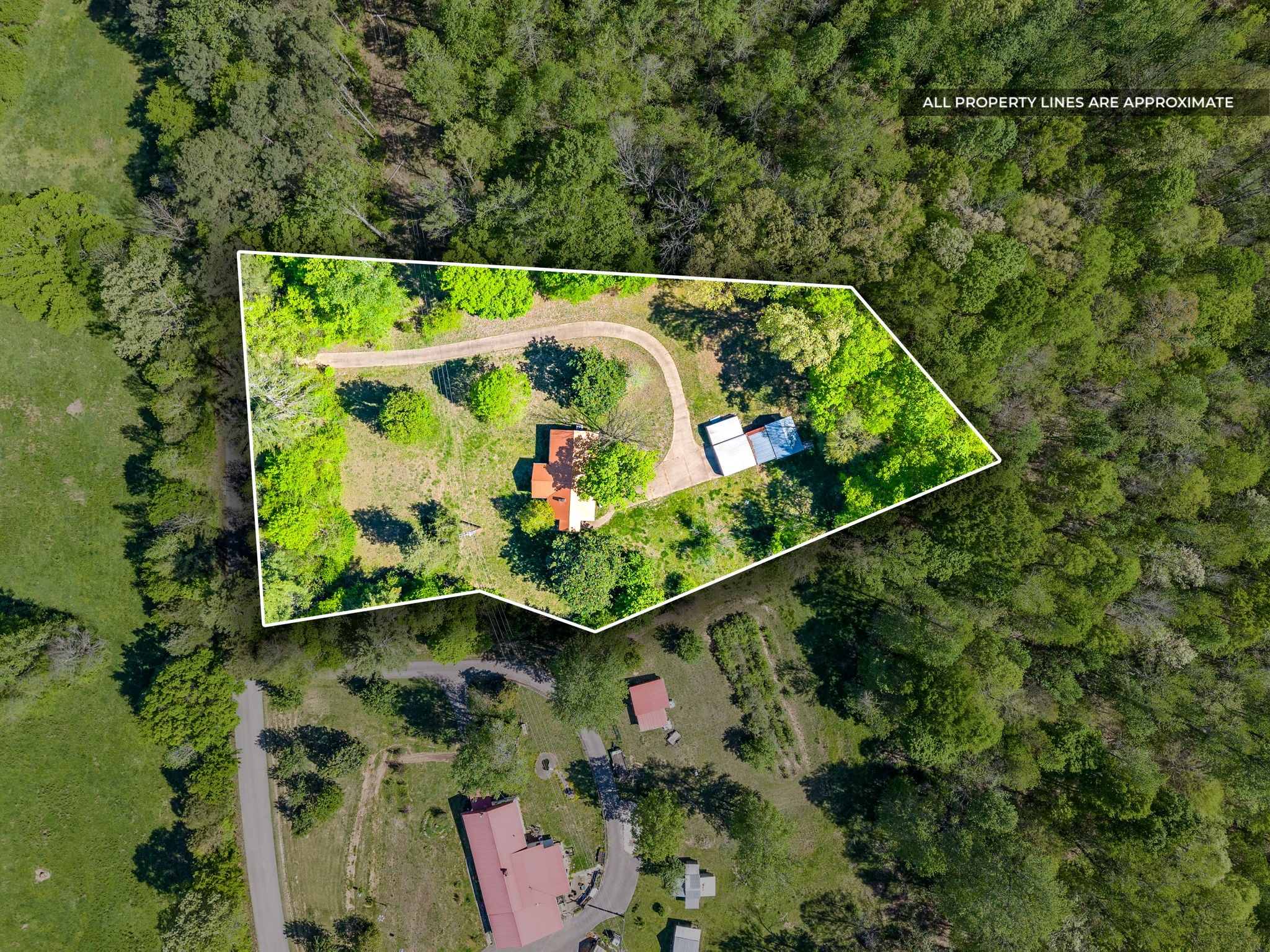 6986 White Oak Rd Property Photo