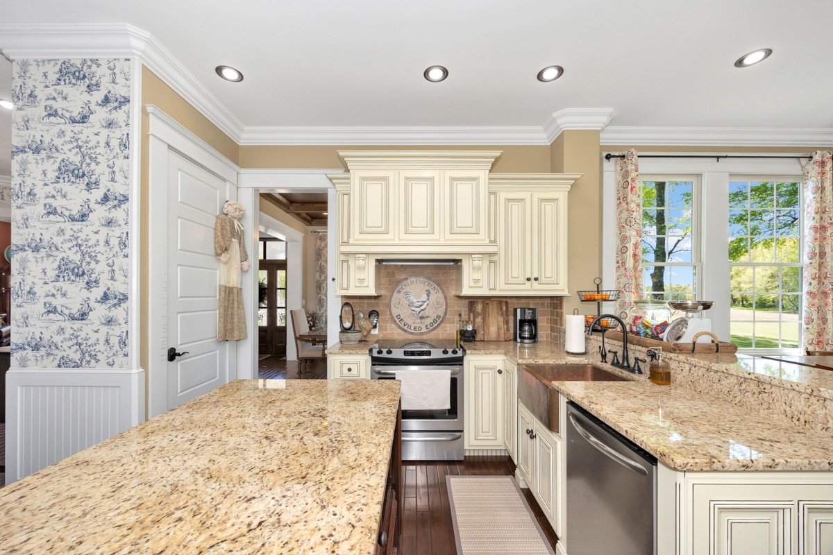 23475 Slate Rd Property Photo 15