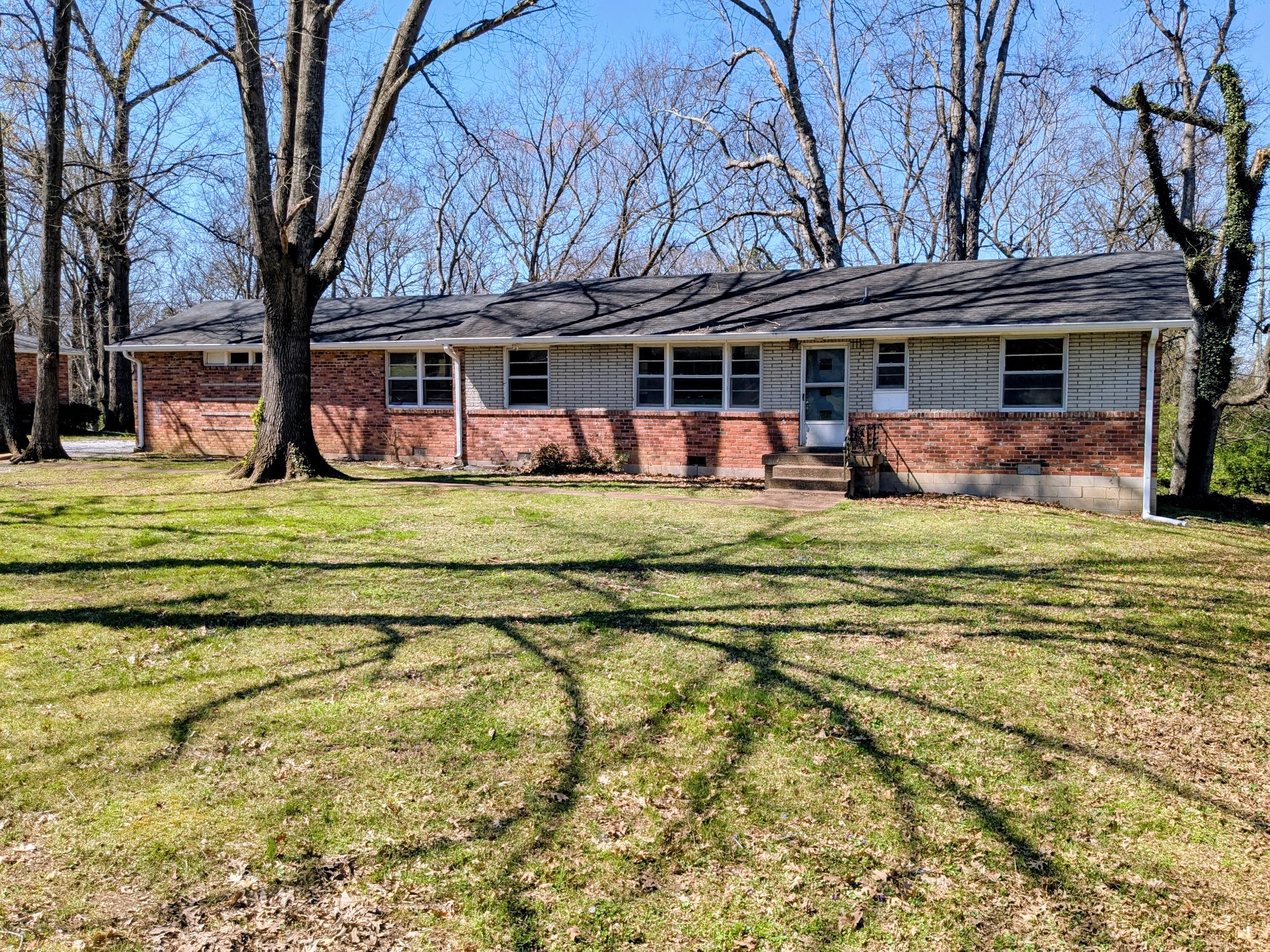 500 Catalina Dr Property Photo 1