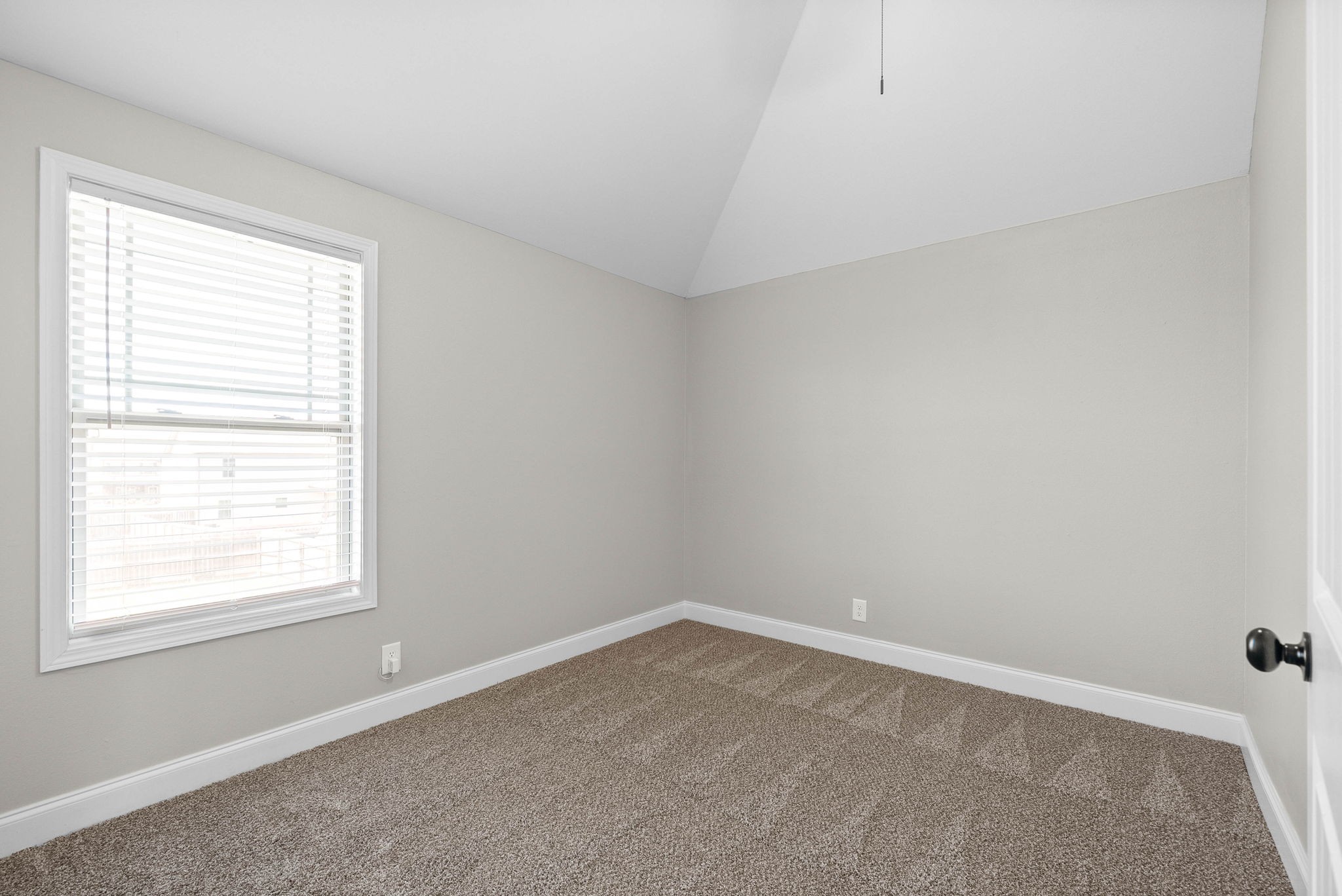 1236 Winterset Dr Property Photo 31