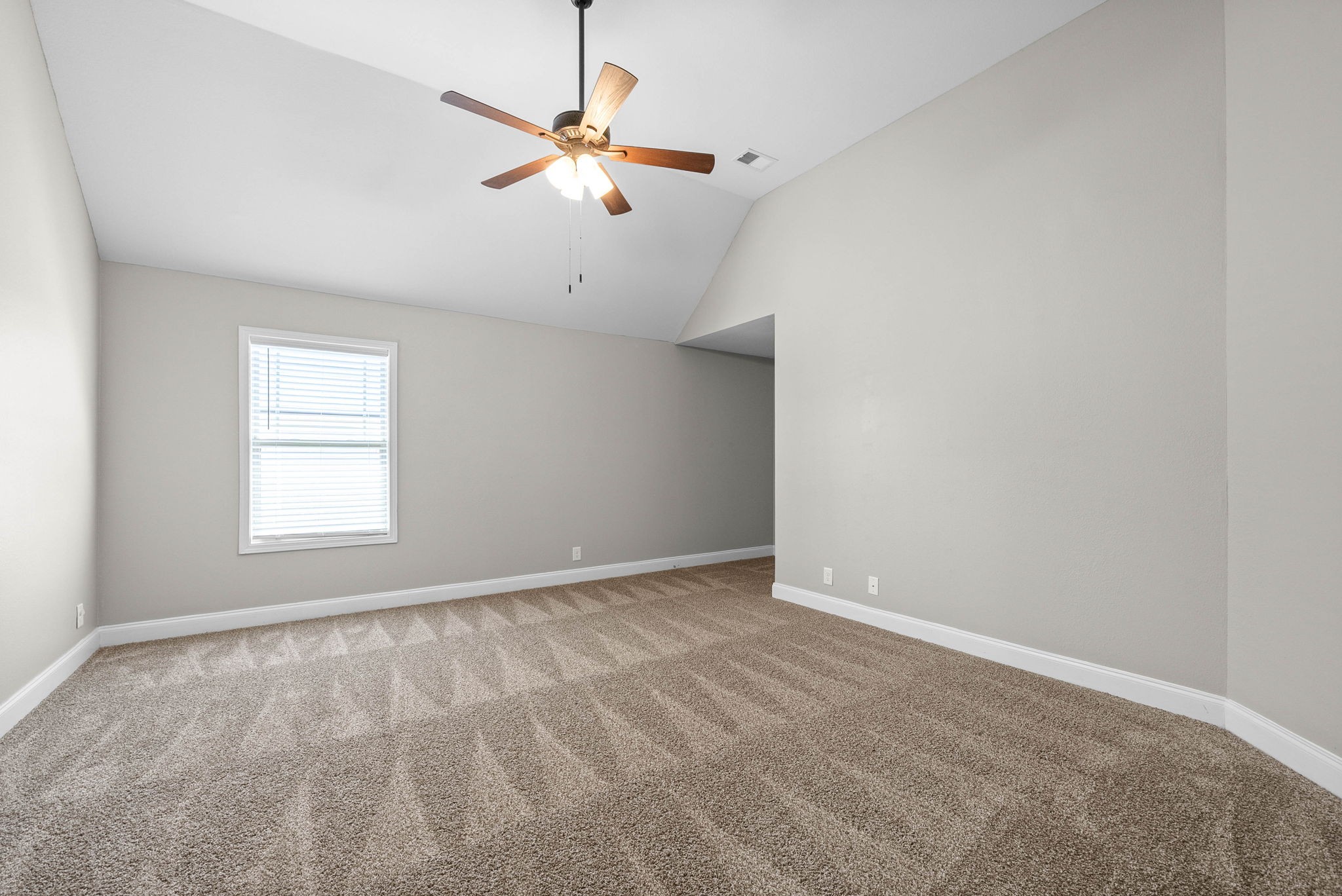 1236 Winterset Dr Property Photo 36