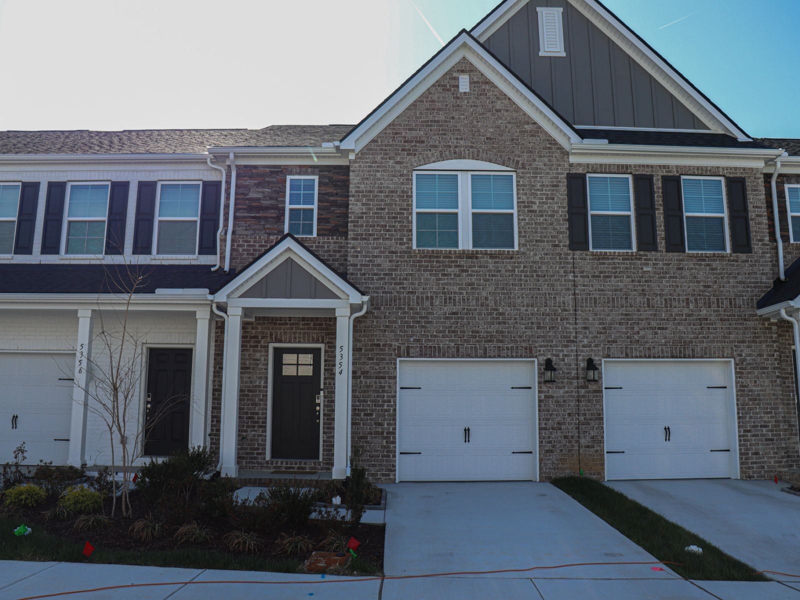 5354 Bellflower Hills Property Photo 1