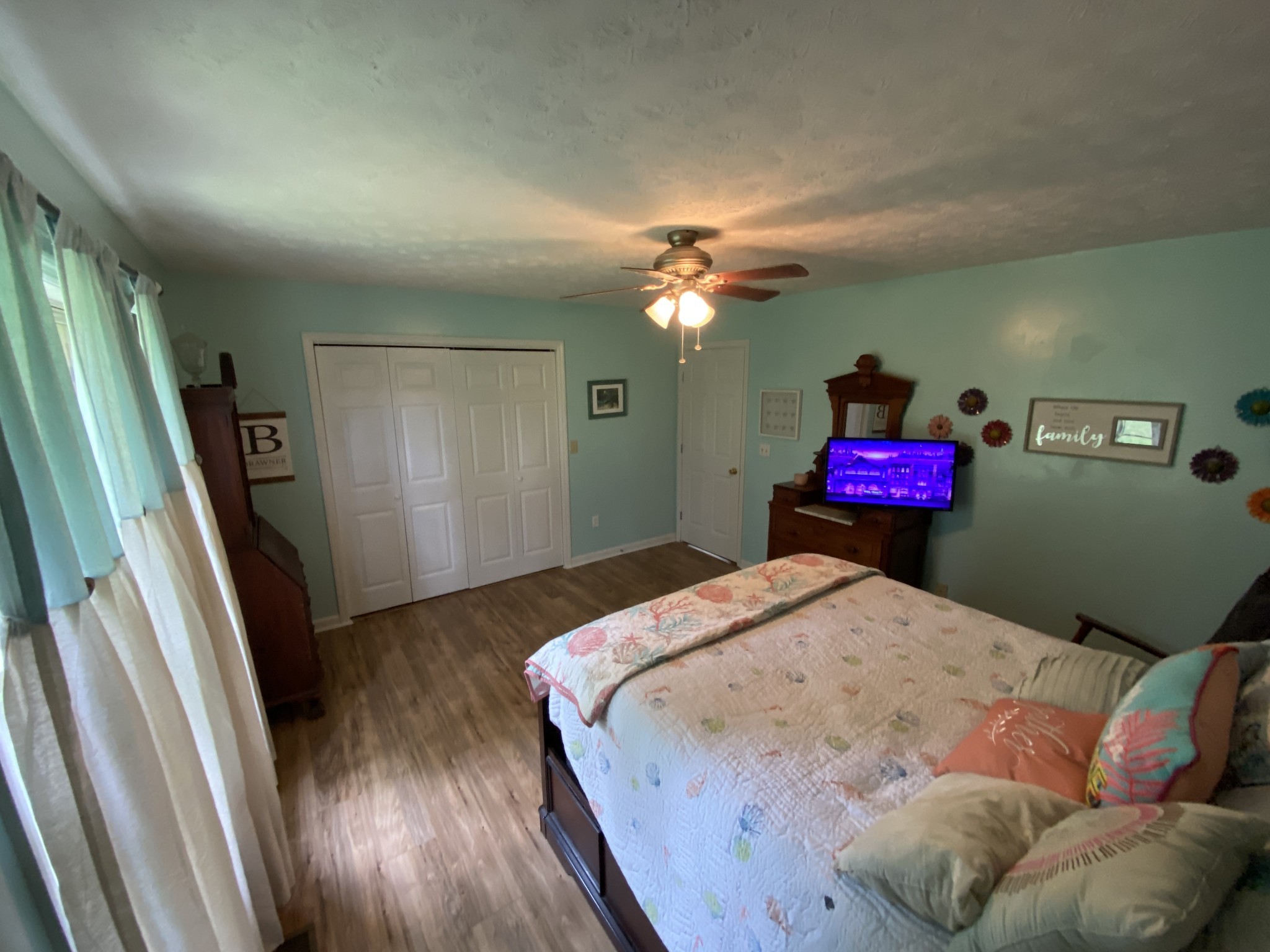172 Landrum Ln Property Photo 15