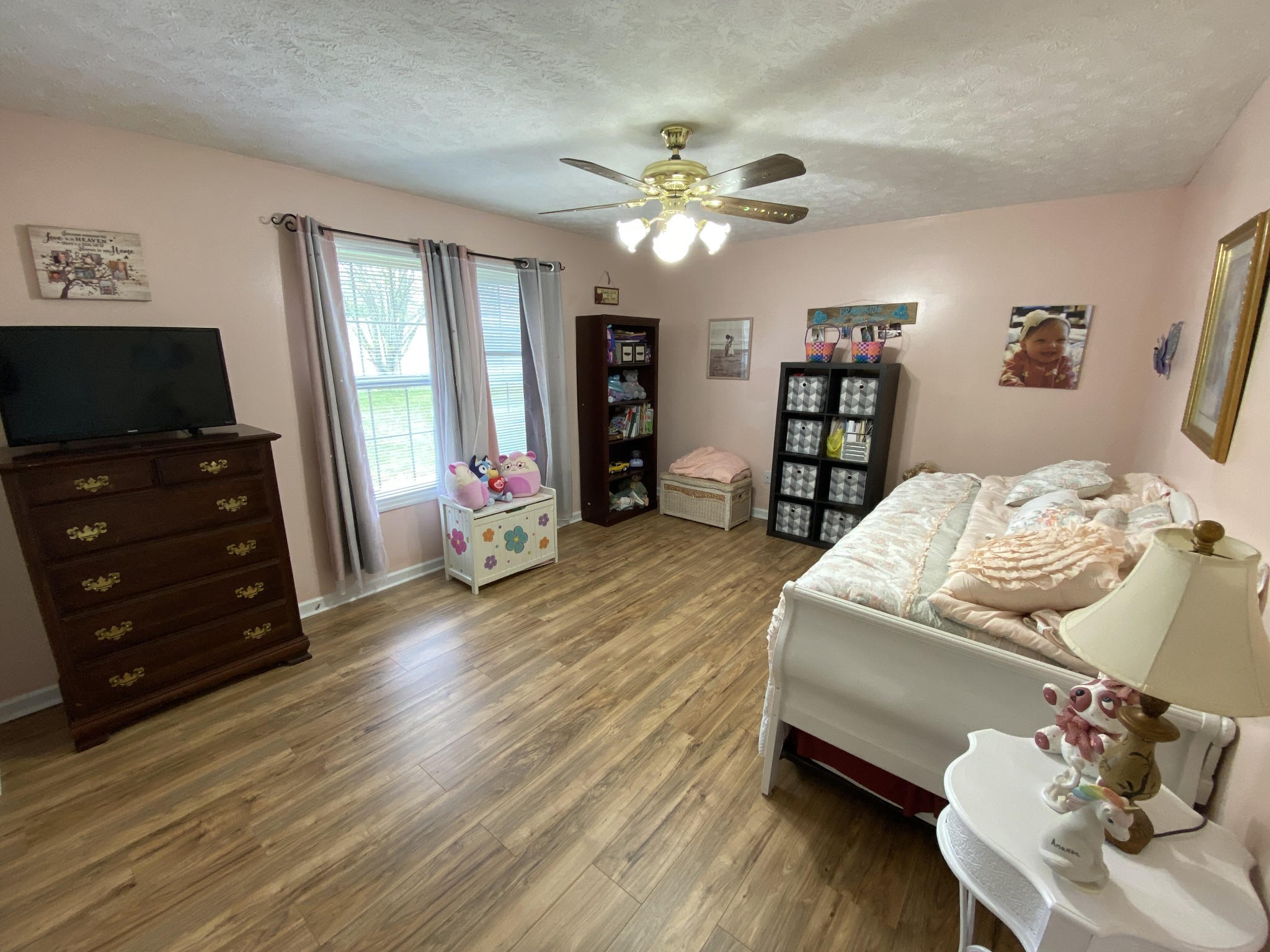 172 Landrum Ln Property Photo 22