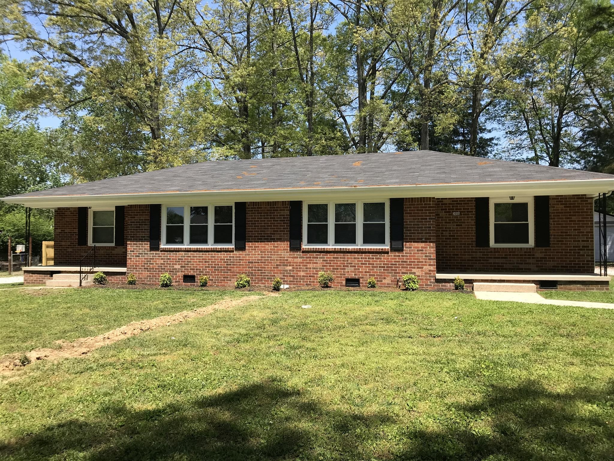 309 Fort St Property Photo
