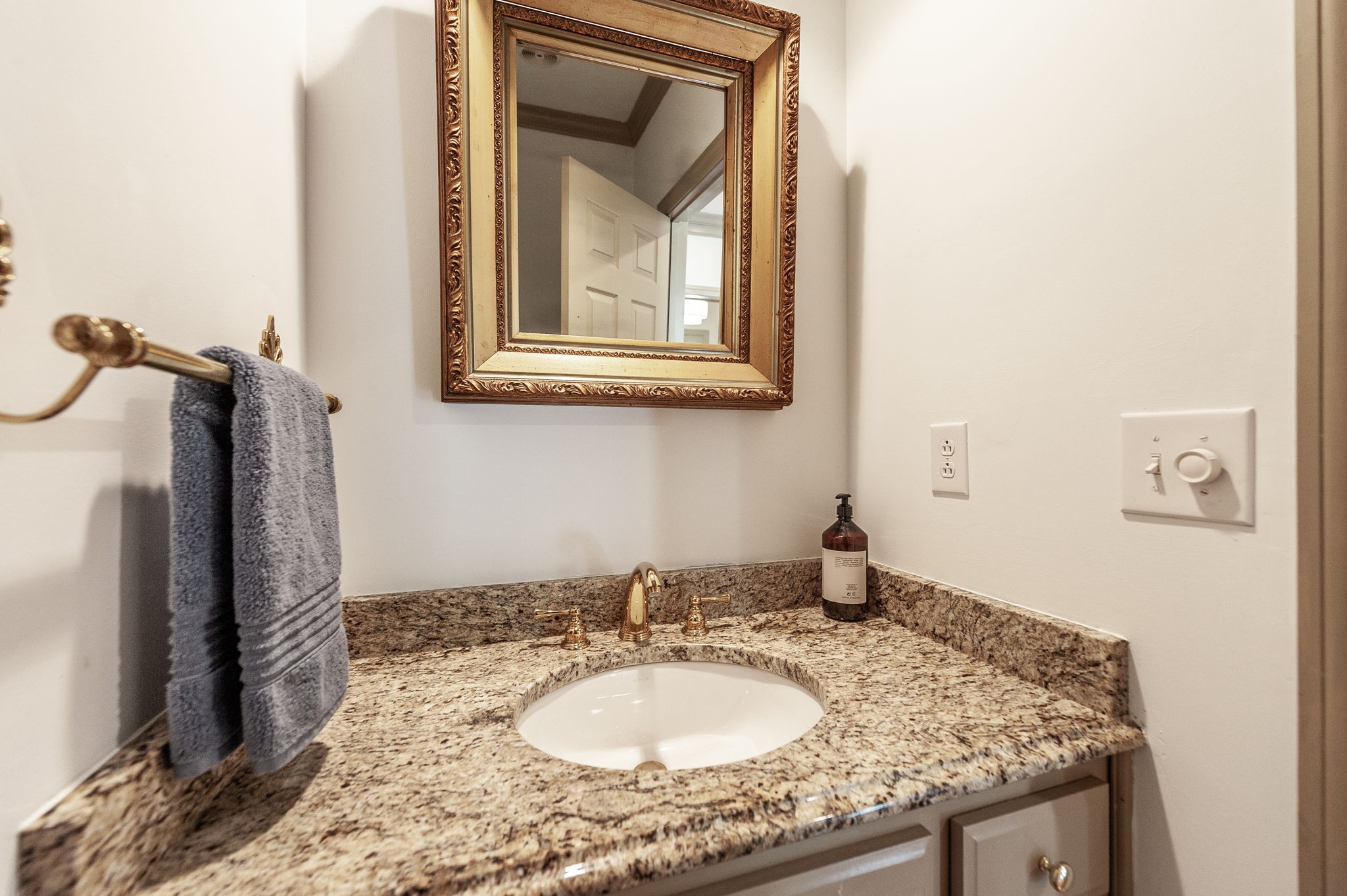 1707 Andy Jackson Trl Property Photo 16