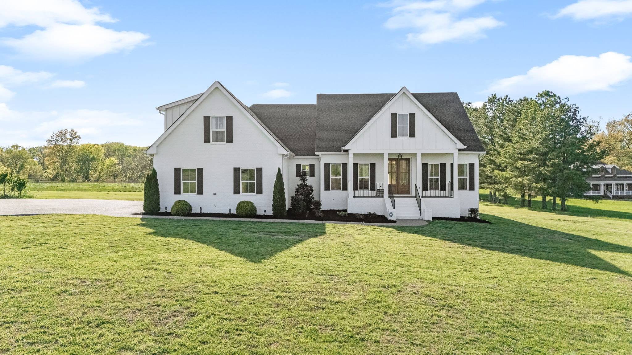 2040 Cairo Bend Rd Property Photo 1
