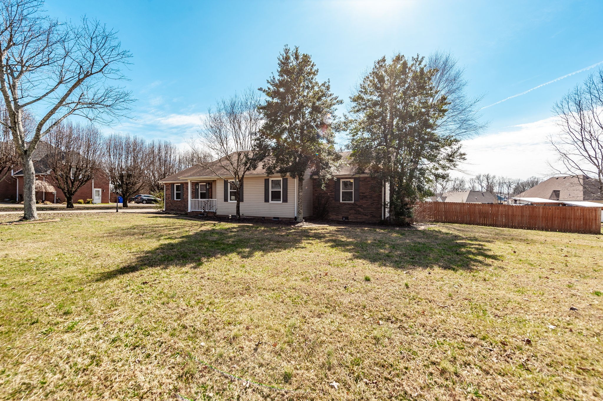 402 Cedar Brook Dr Property Photo 3