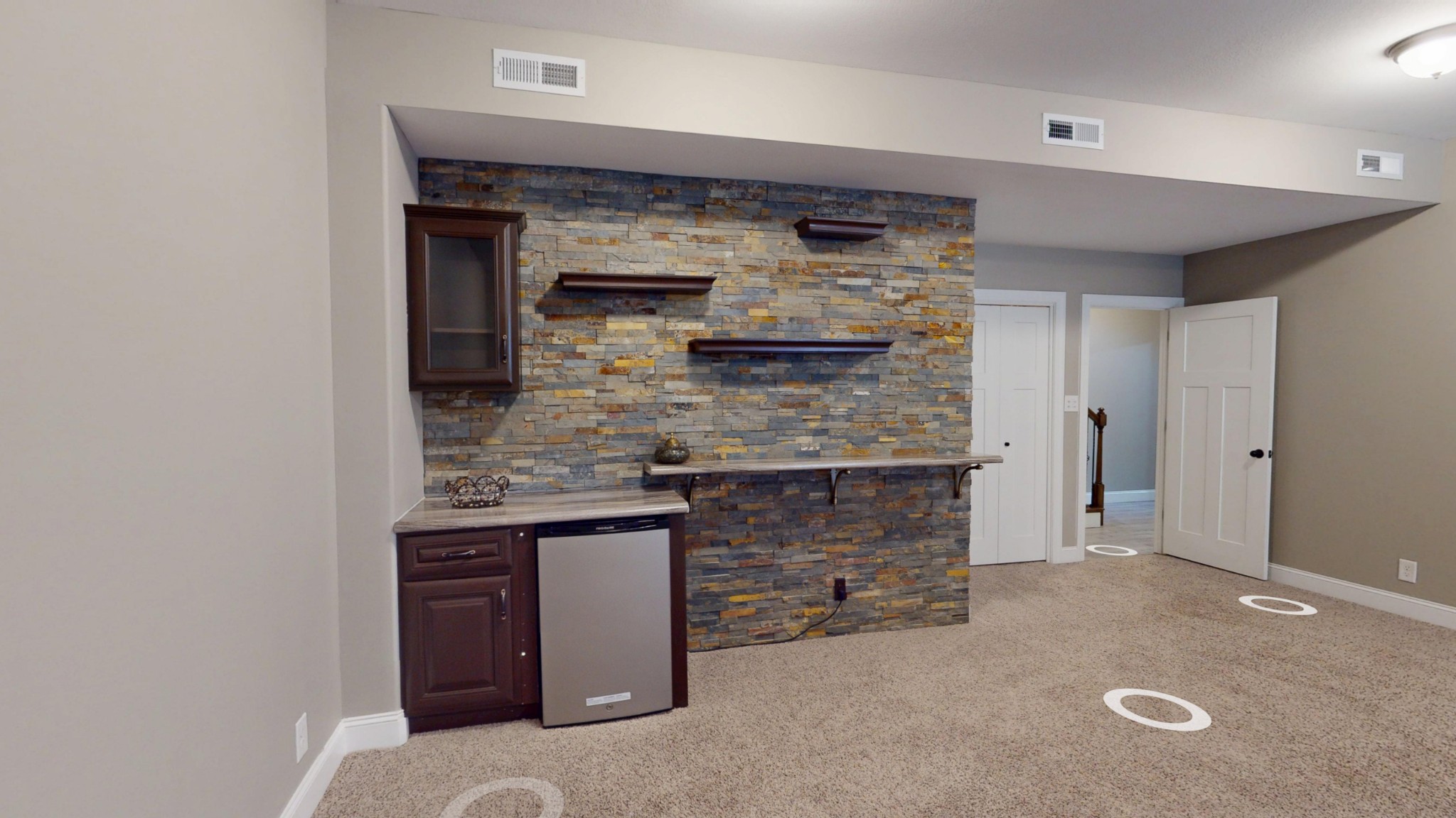 2570 Alex Overlook Way Property Photo 18